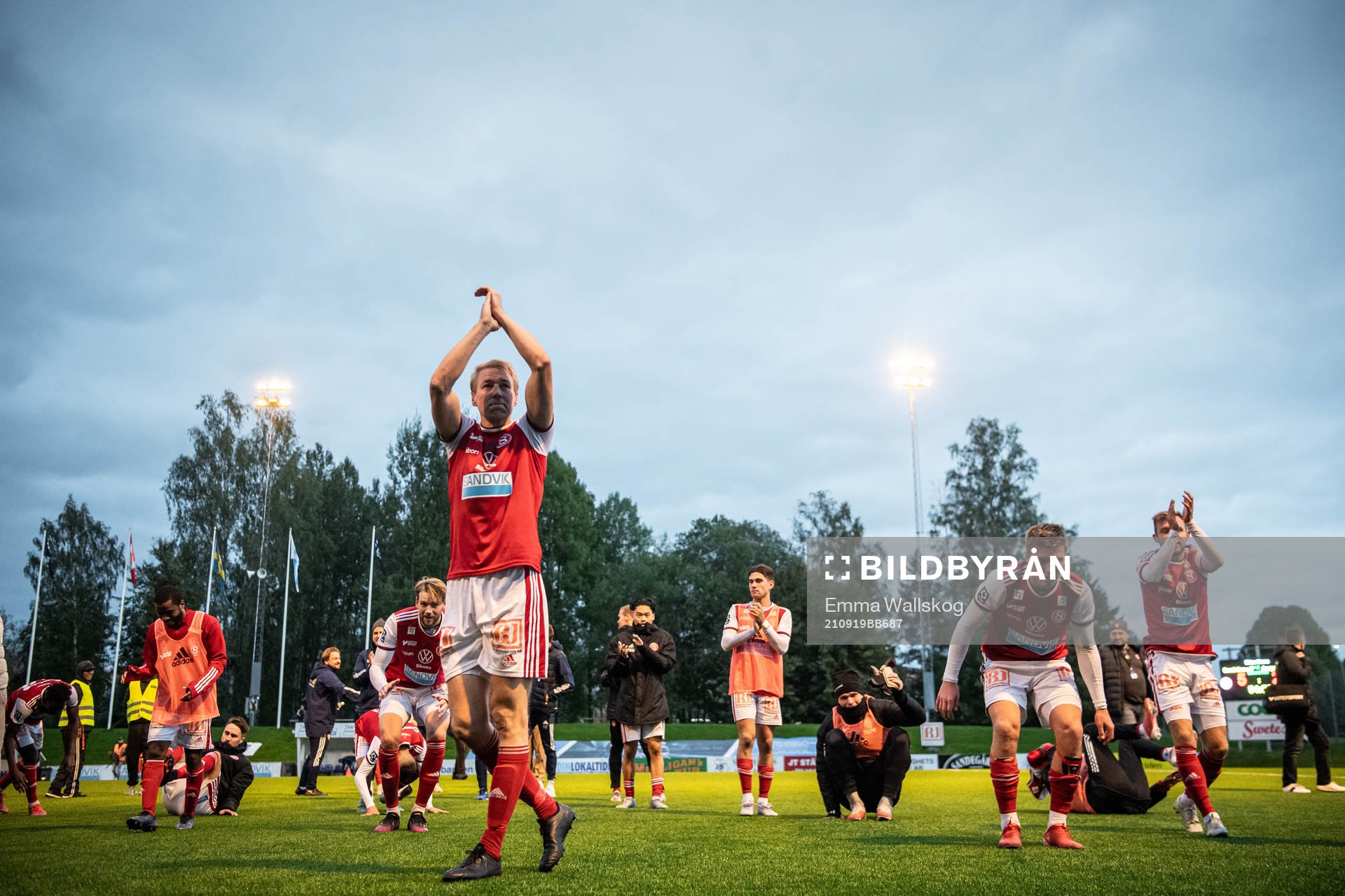 Sandvikens spelare jublar