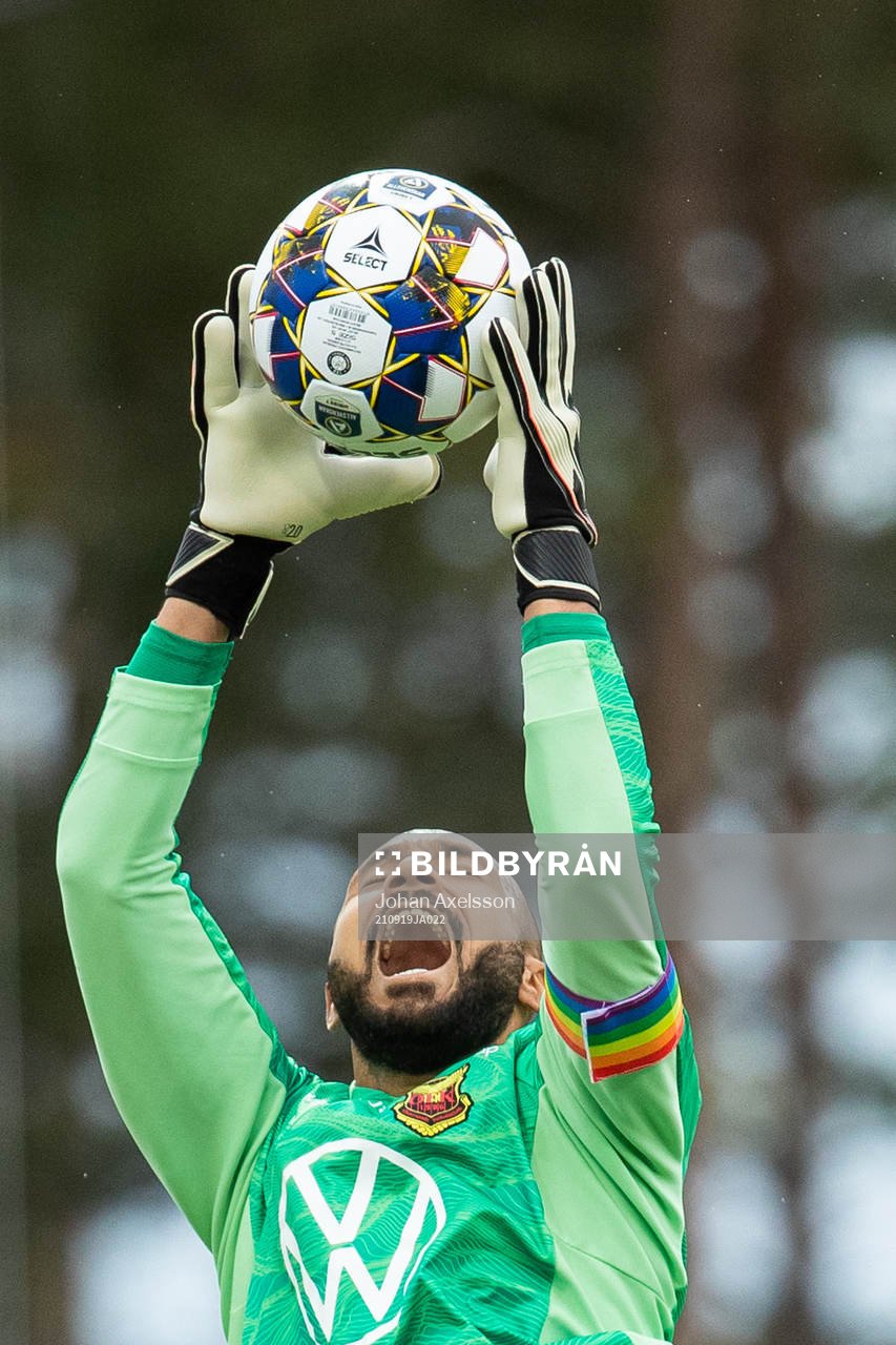 Östersunds målvakt Aly Keita