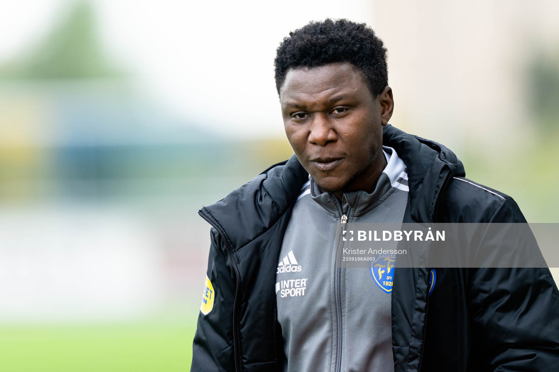 Falkenbergs assisterande tränare Dominic Chatto före