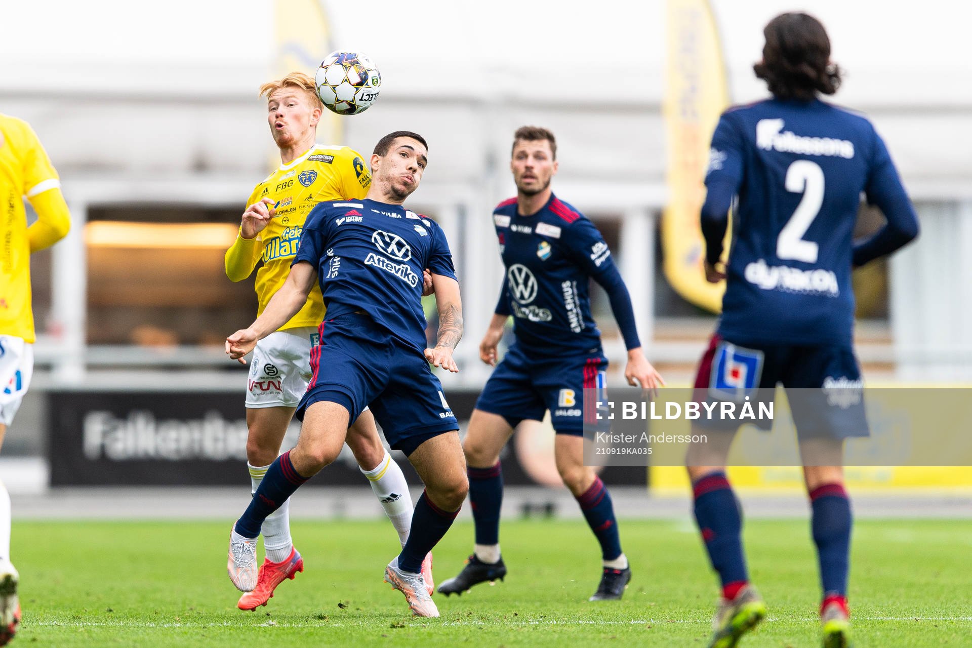 Falkenbergs Linus Borgström och Östers Lucas Lima