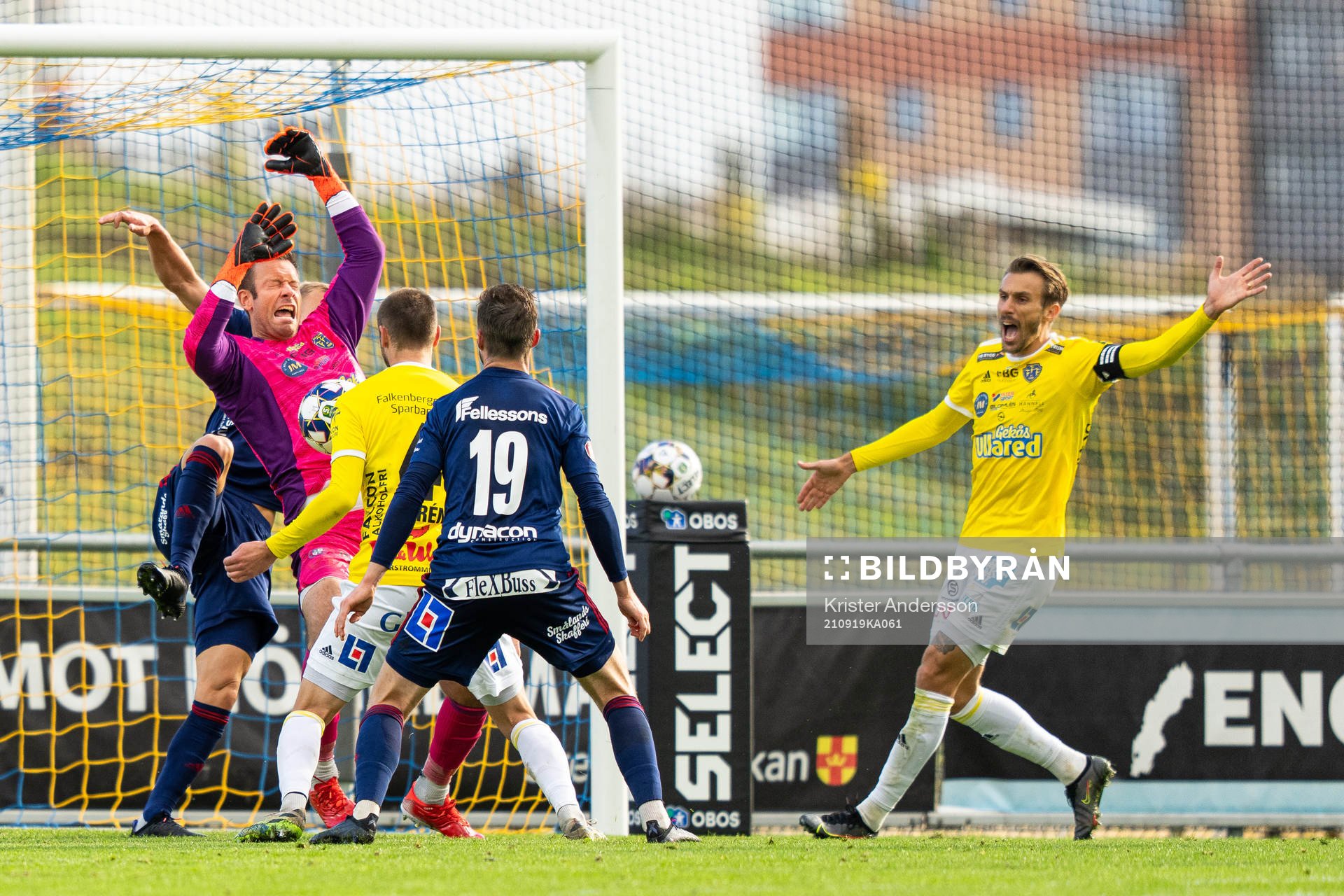 Falkenbergs målvakt Viktor Noring