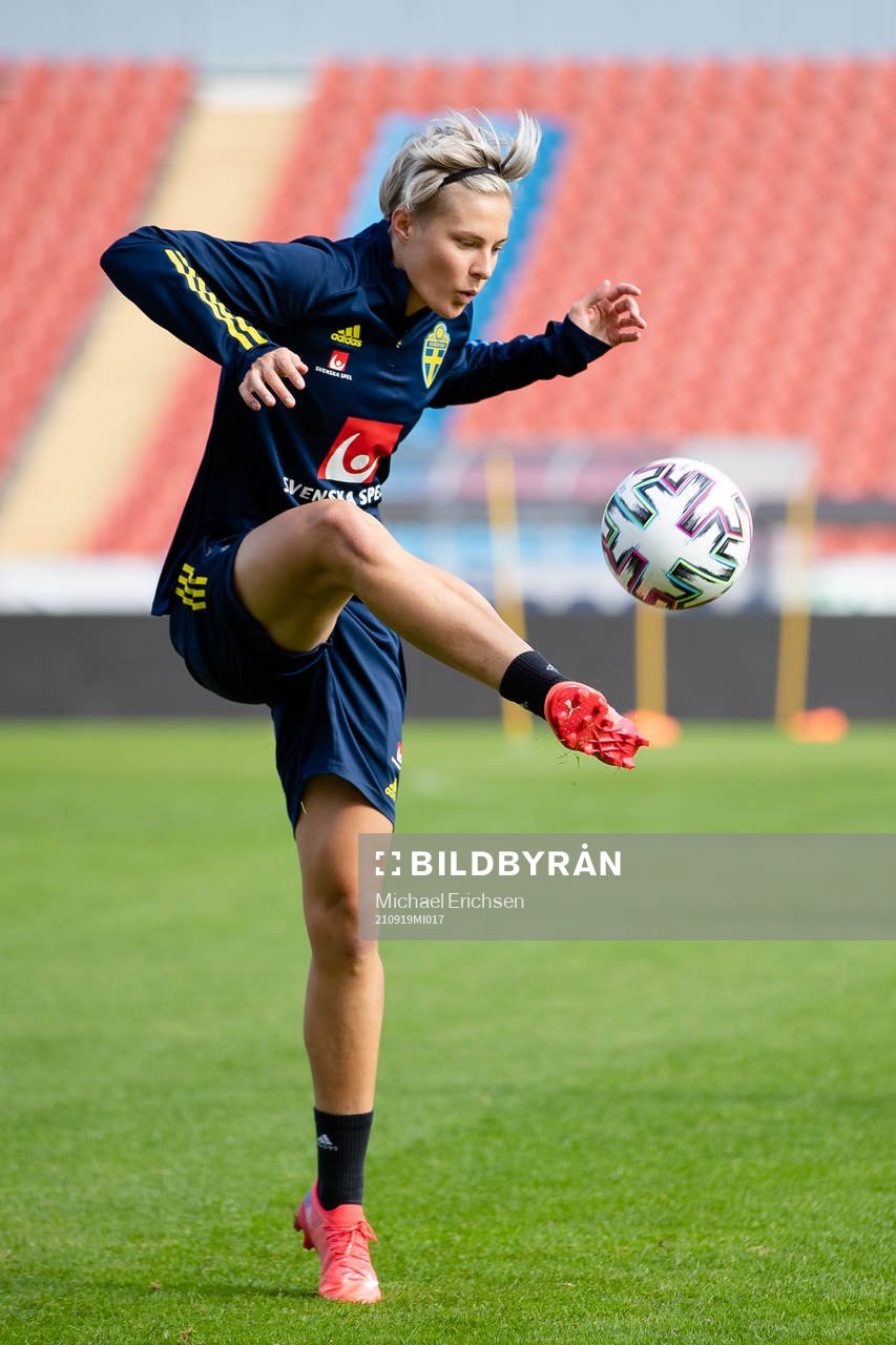 Lina Hurtig of Sweden