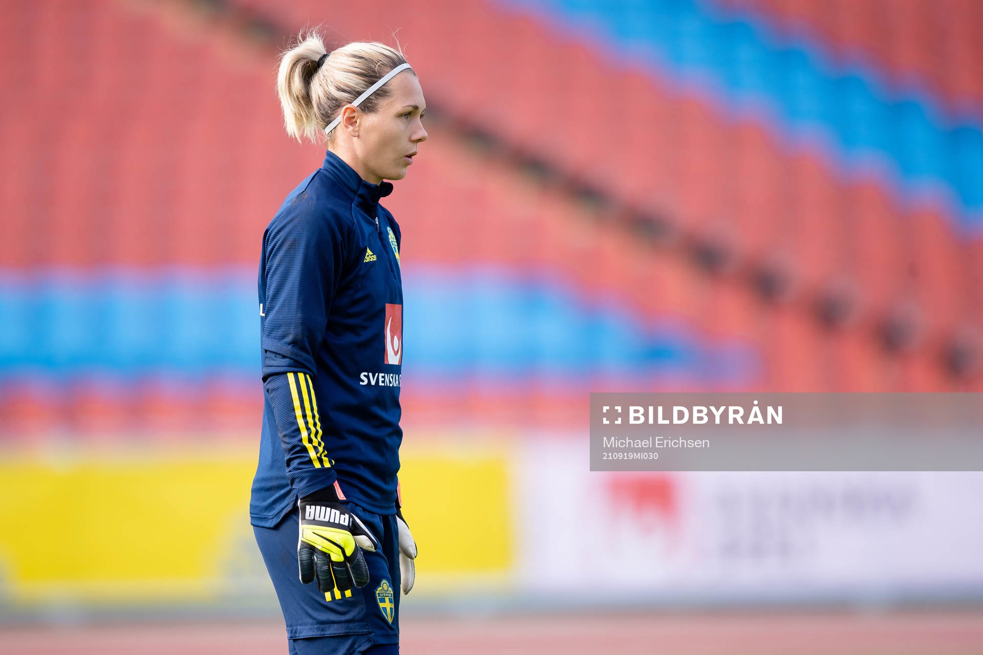 Goalkeeper Jennifer Falk of Sweden
