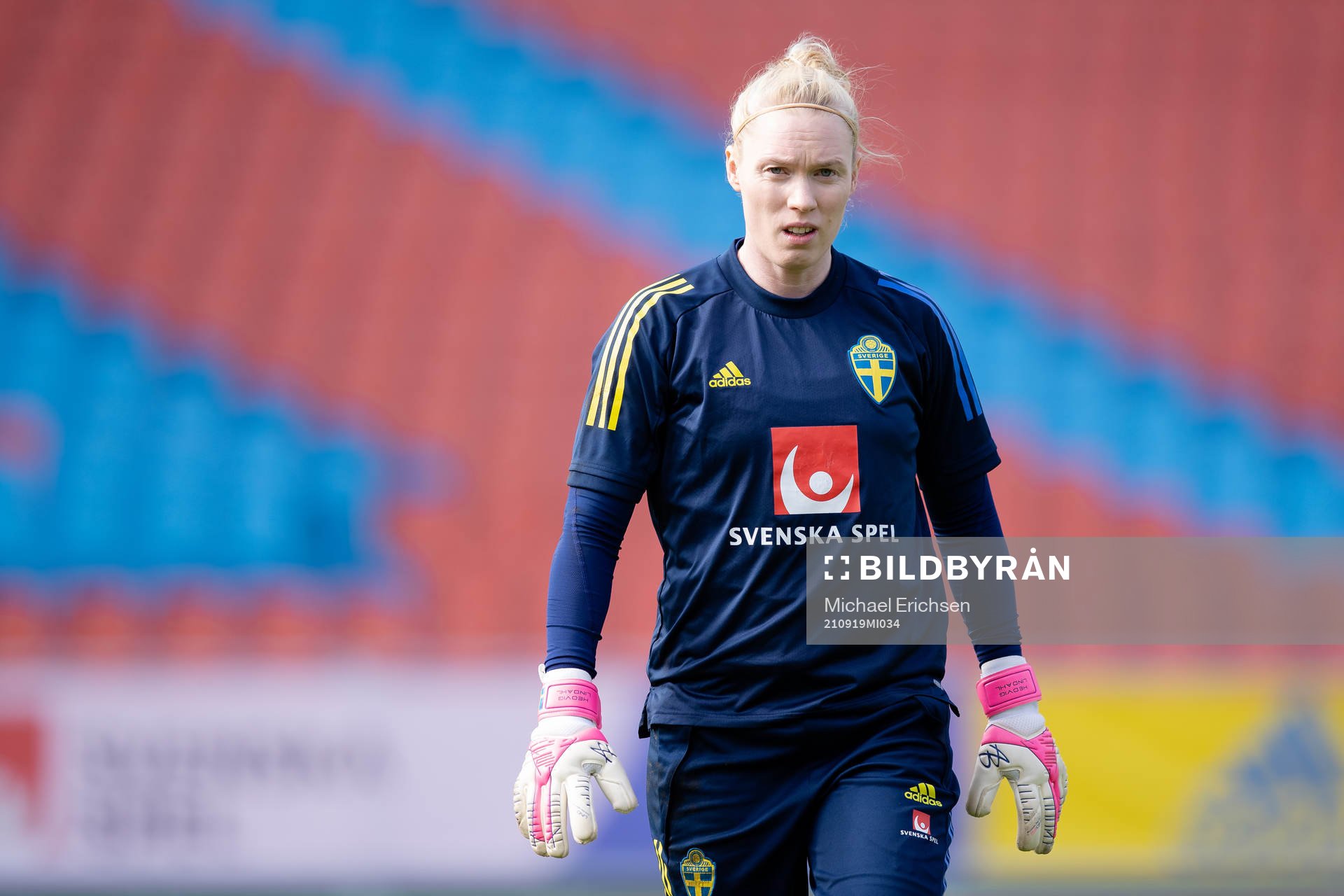 Goalkeeper Hedvig Lindahl of Sweden