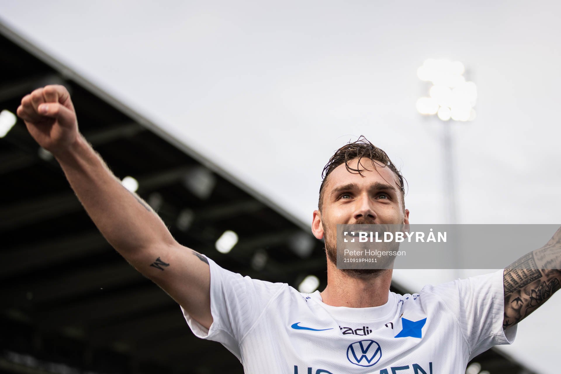 IFK Norrköpings Linus Wahlqvist jublar
