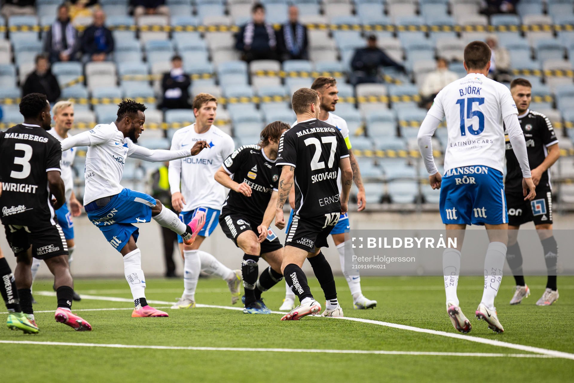 IFK Norrköpings Samuel Adegbenro gör 2-0