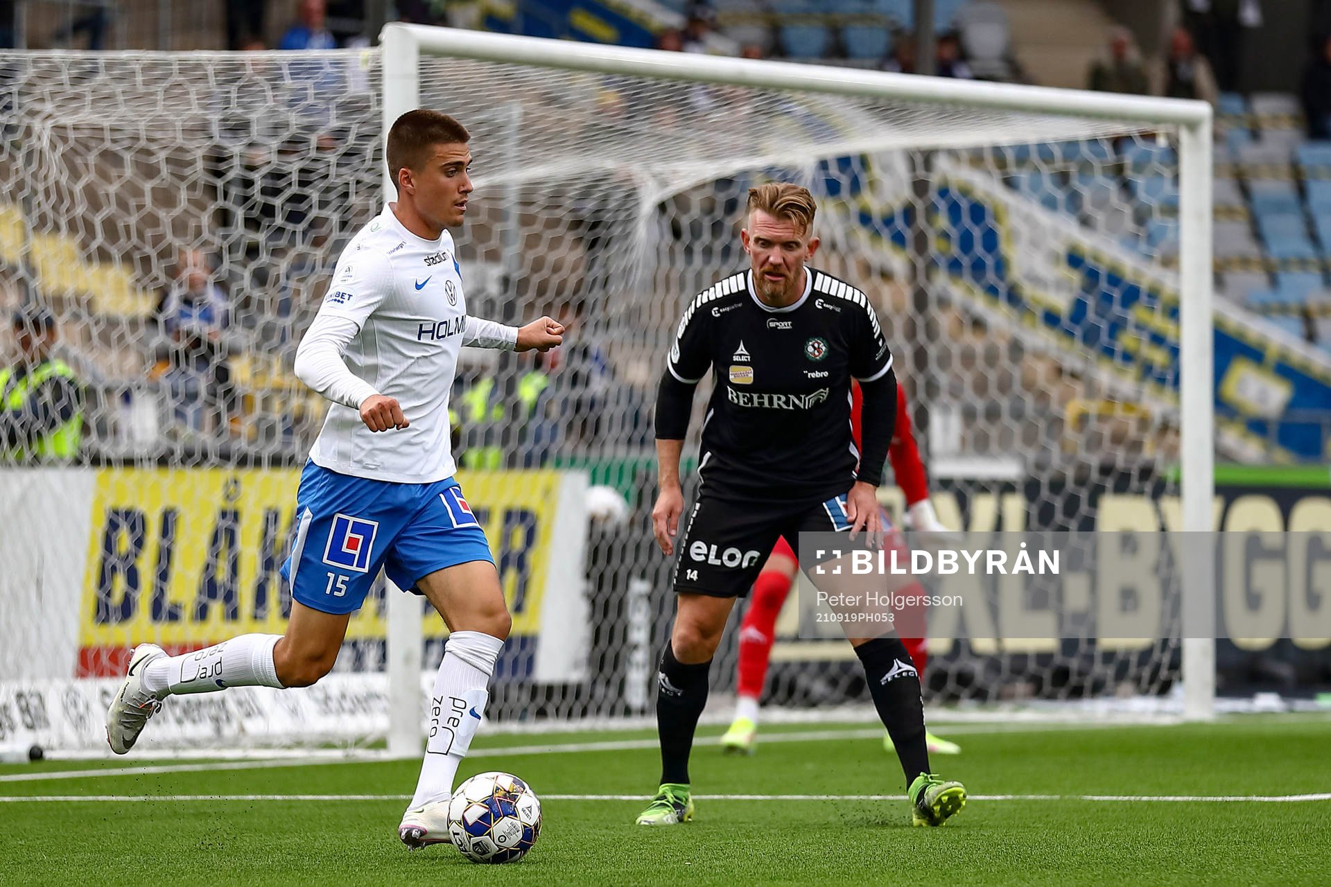IFK Norrköpings Carl Björk och Örebros Michael Almebäck