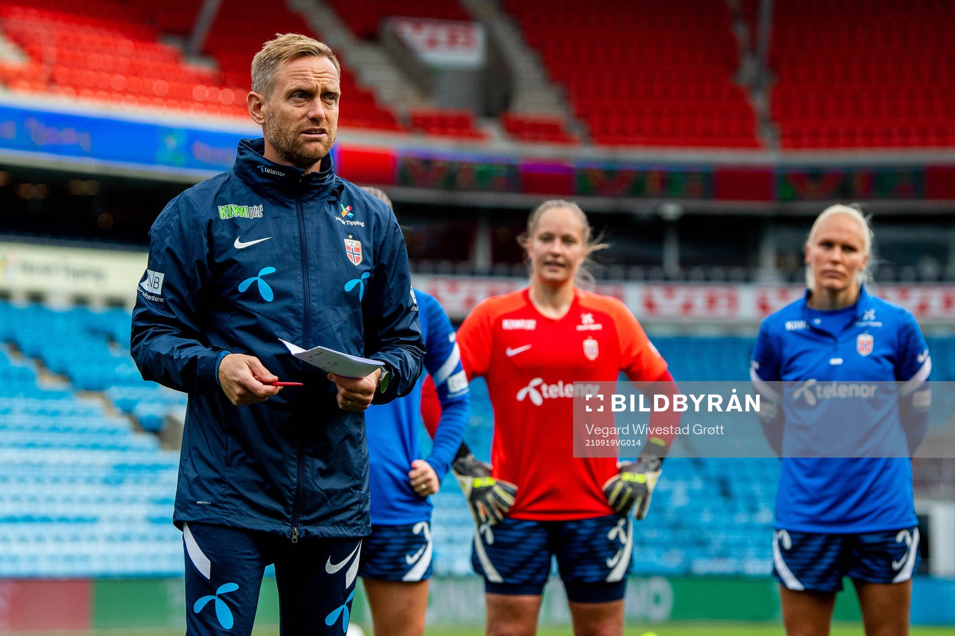 Martin Sjögren, head coach of the Norwegian women's