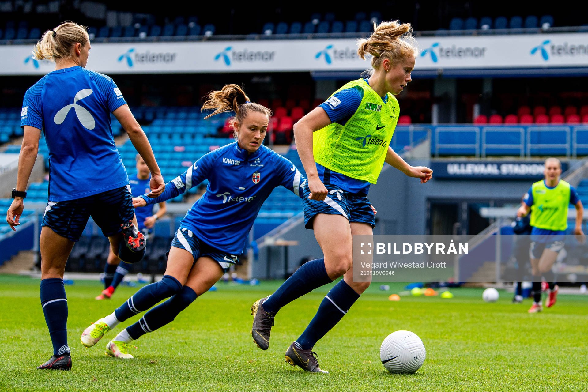 Caroline Graham Hansen and Julie Blakstad of the Norwegian