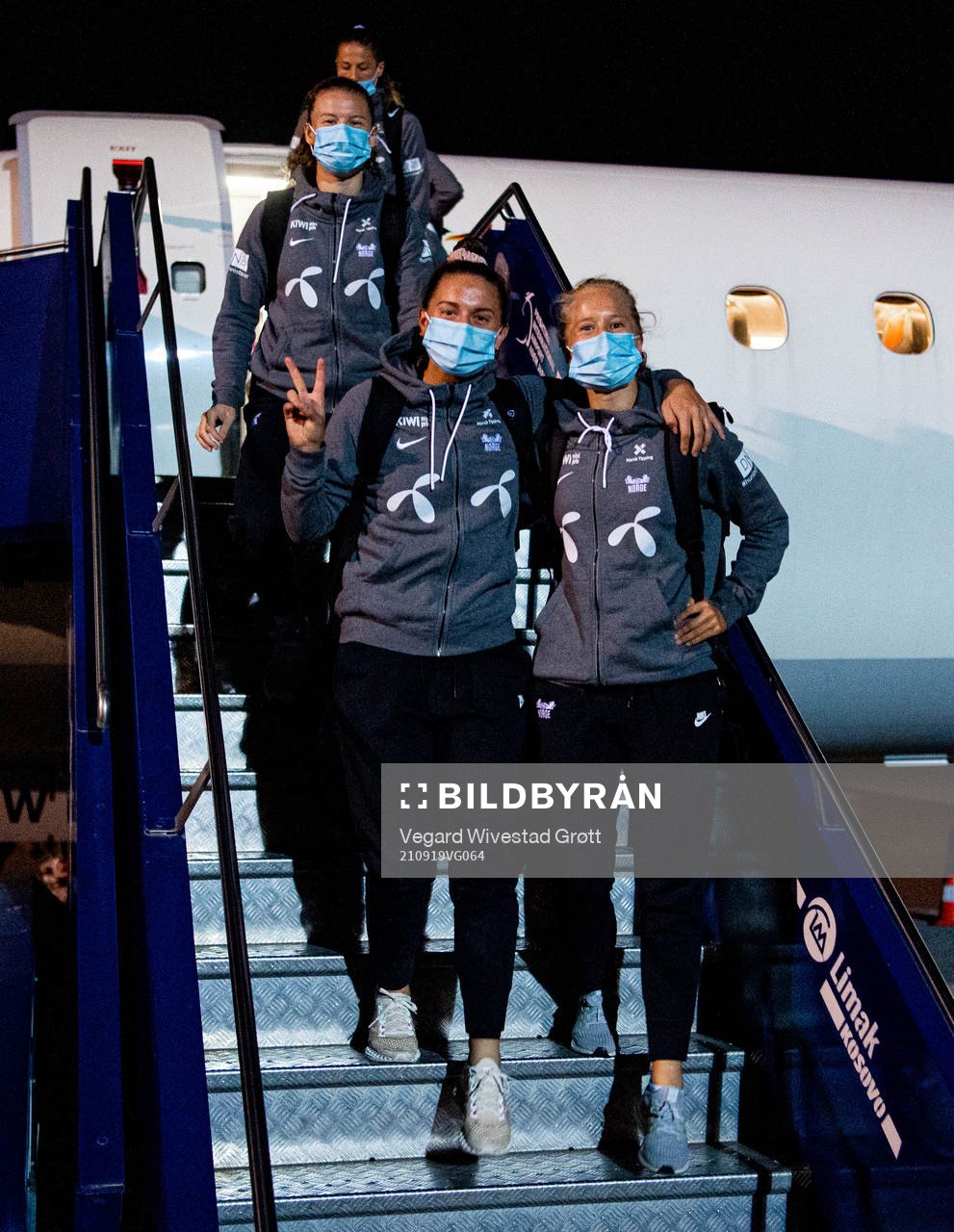 Vilde Bøe Risa and Amalie Vevle Eikeland of the Norwegian