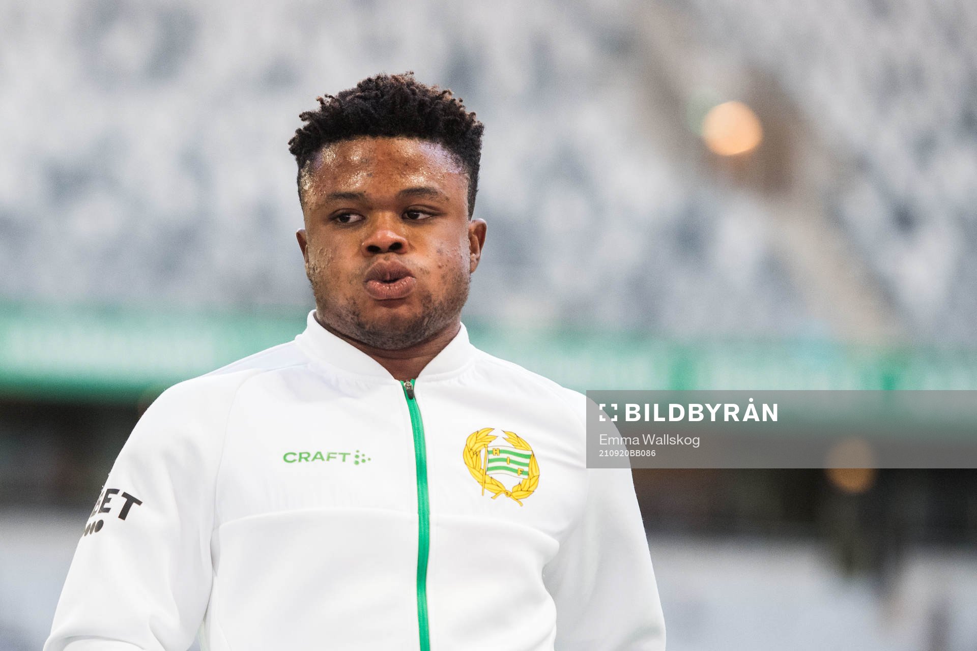 Hammarbys Akinkunmi Amoo innan fotbollsmatchen i