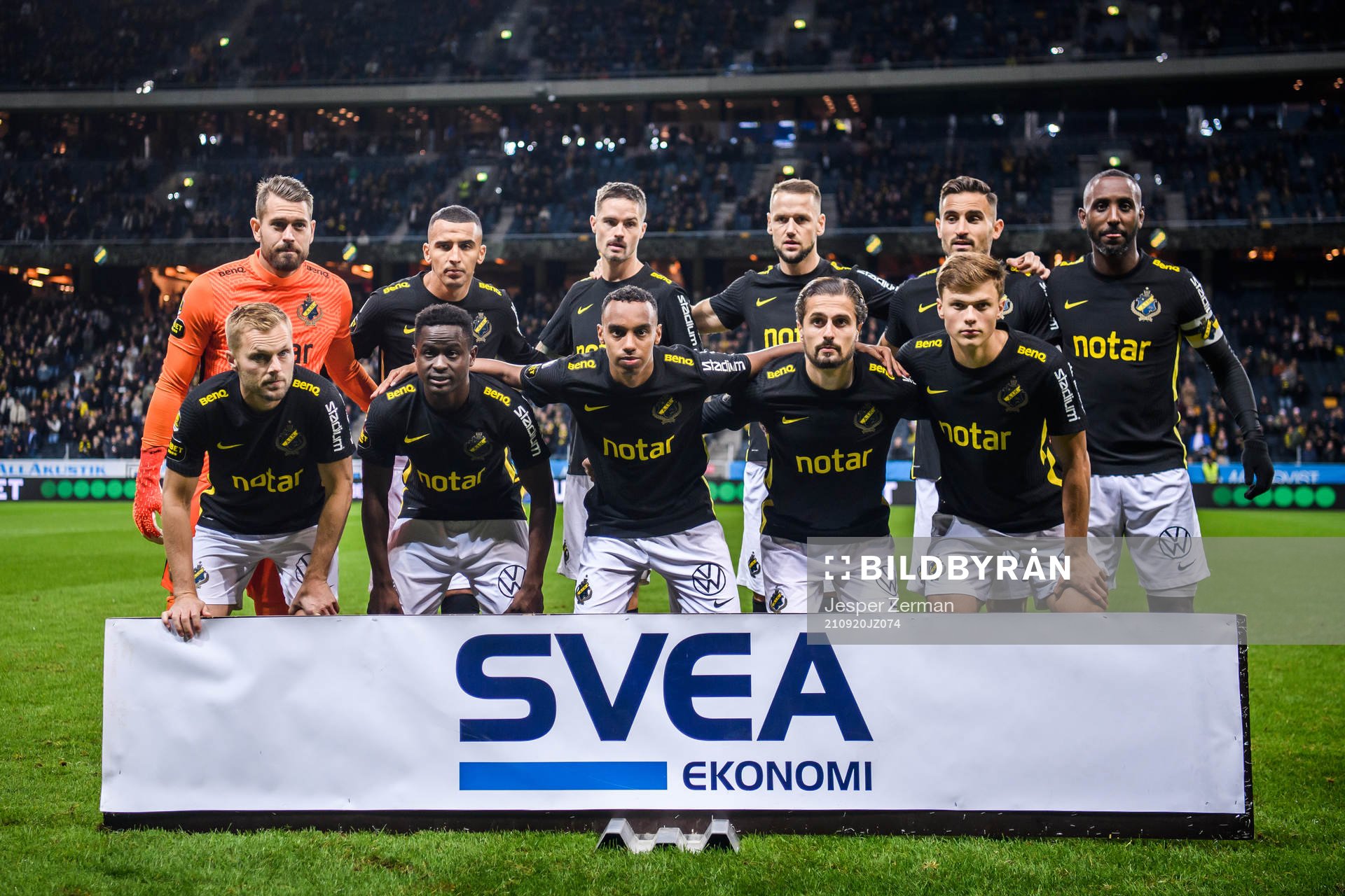 s startelva bestående av målvakt Kristoffer Nordfeldt,