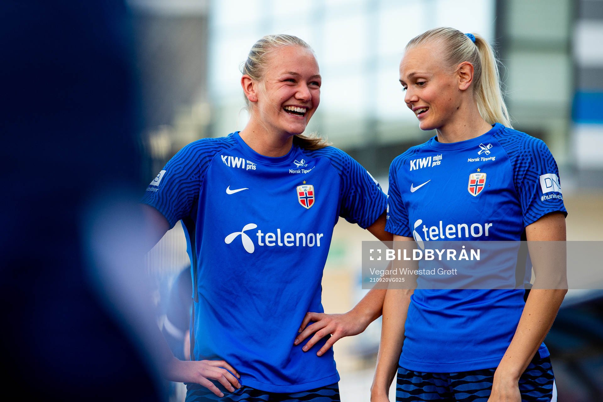 Frida Maanum and Karina Sævik of the Norwegian women's