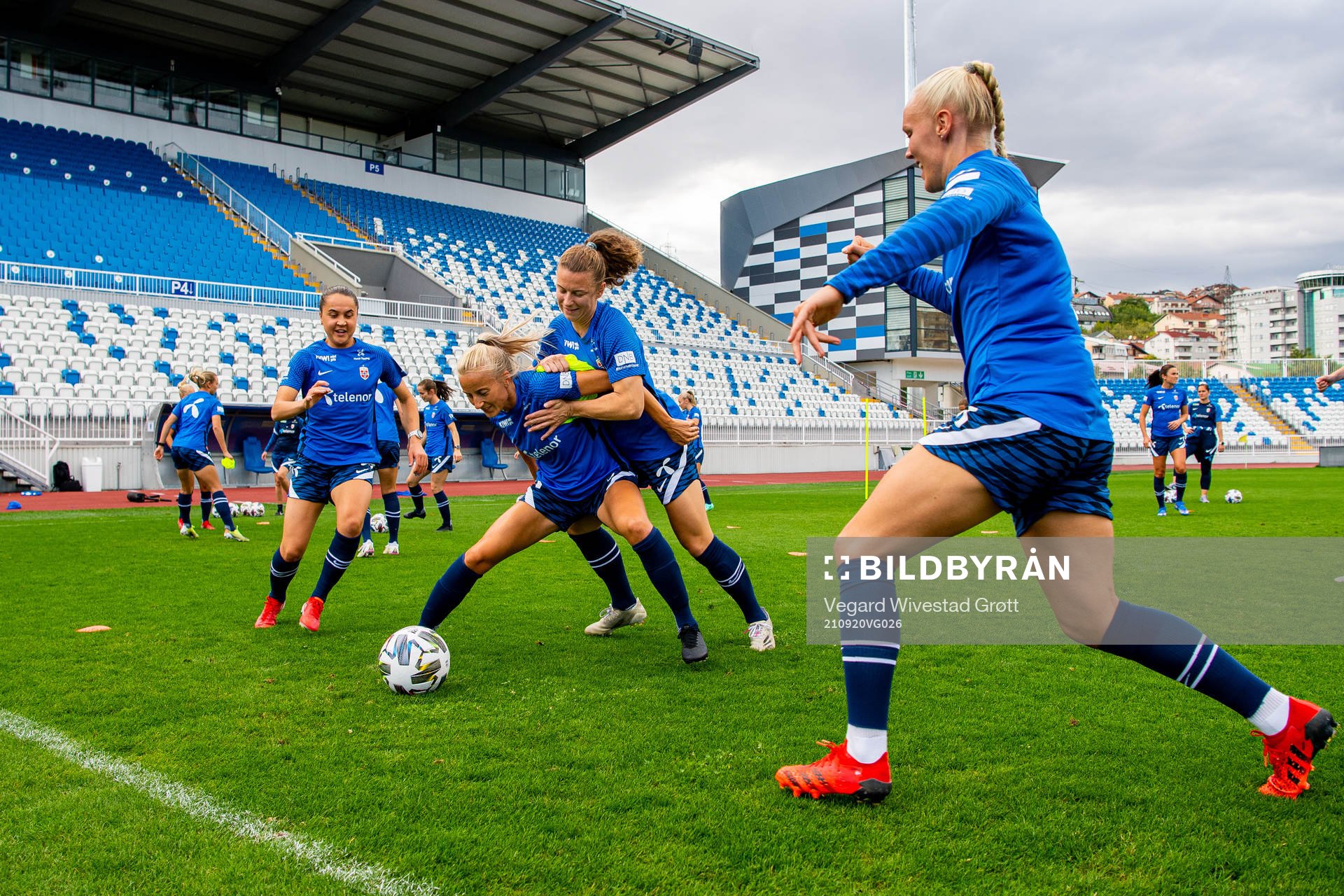 Heidi Ellingsen, Anja Sønstevold, Synne Skinnes Hansen and