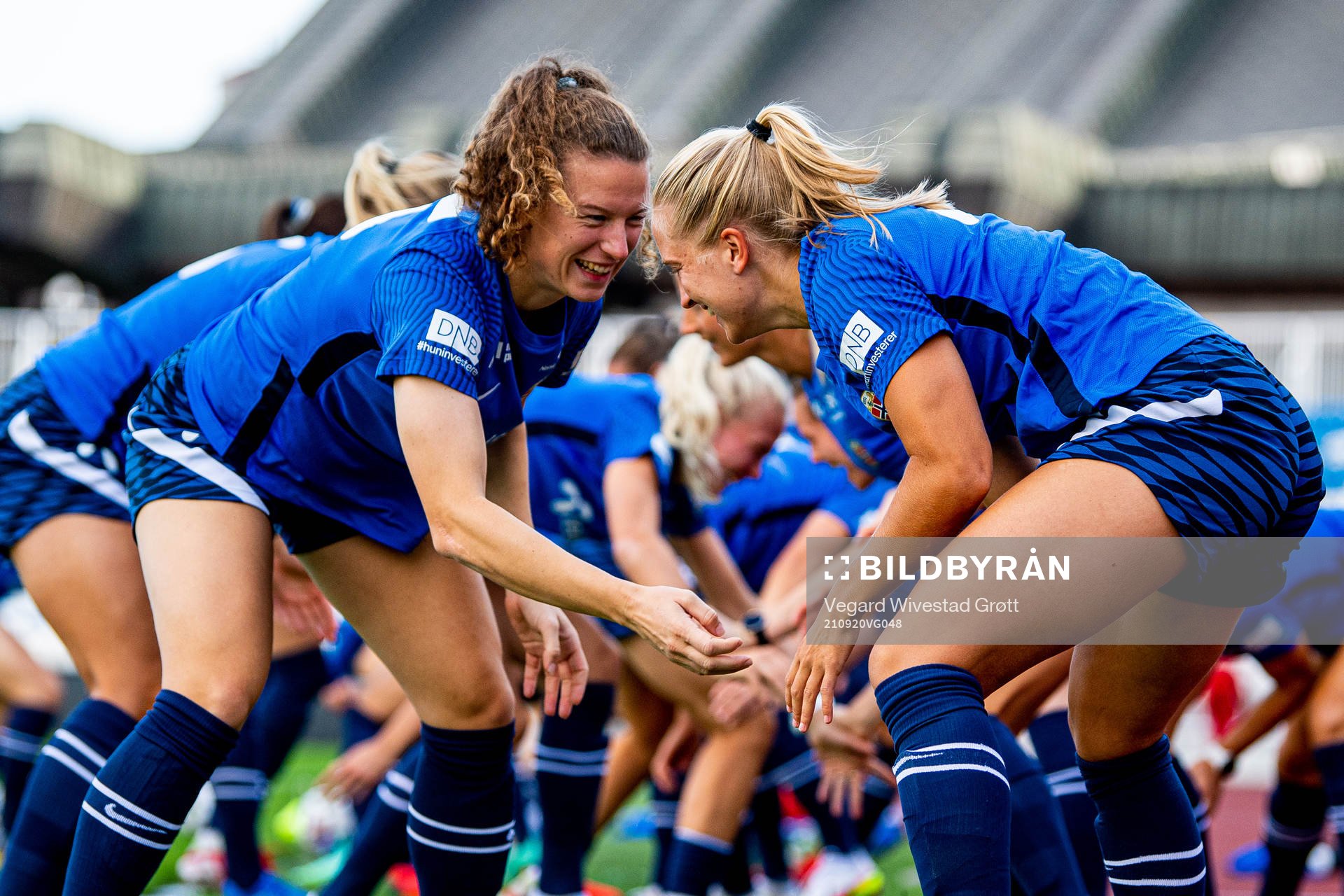 Synne Skinnes Hansen and Amalie Vevle Eikeland of the