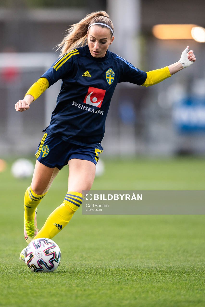 Kosovare Asllani of Sweden