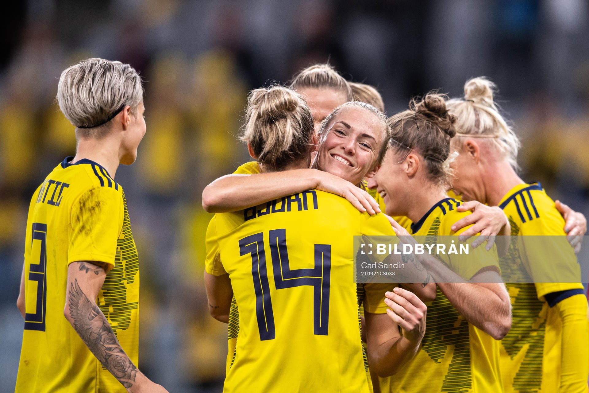 Magdalena Eriksson of Sweden celebrate with Julia Roddar