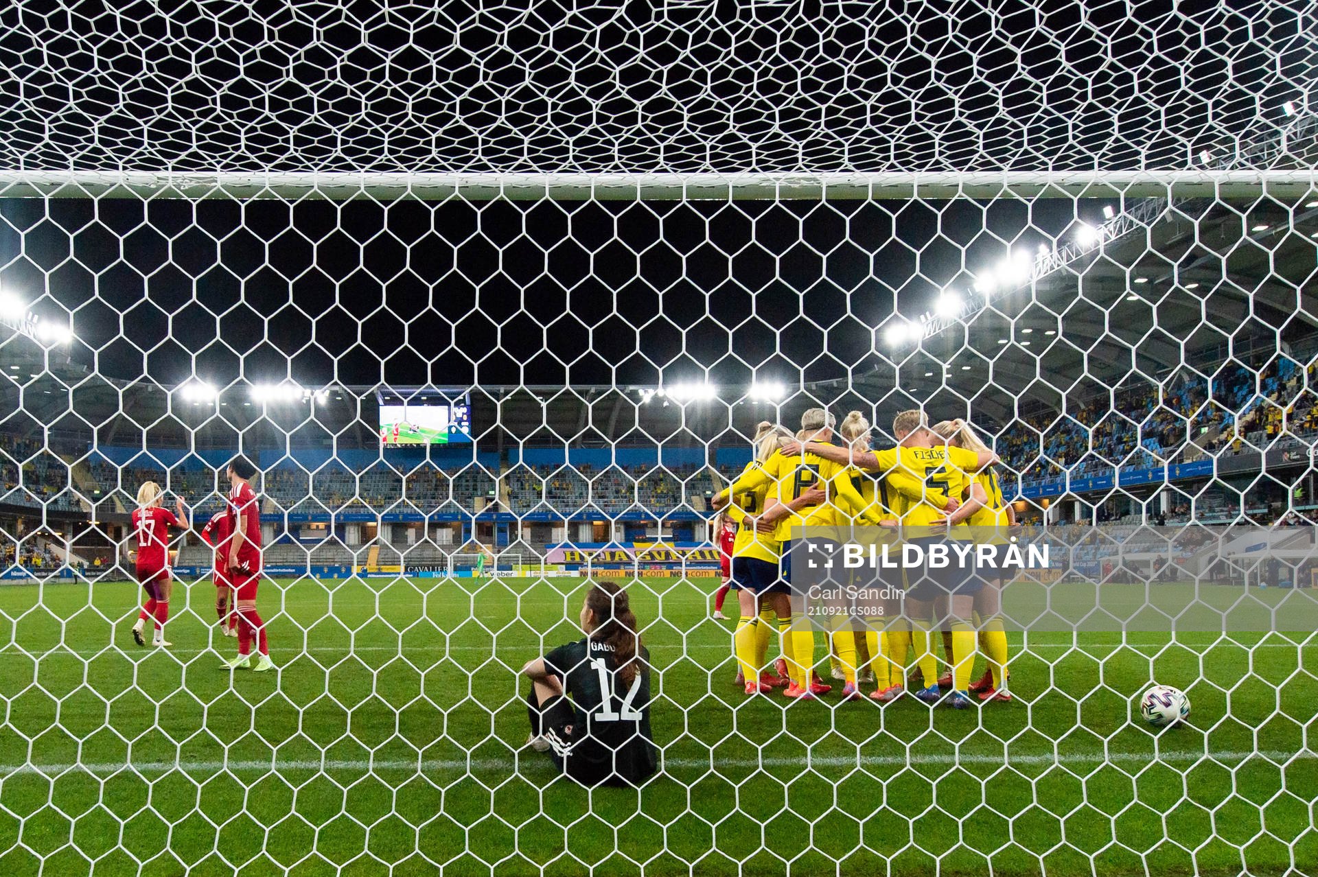 Caroline Seger of Sweden celebrates with her teammates