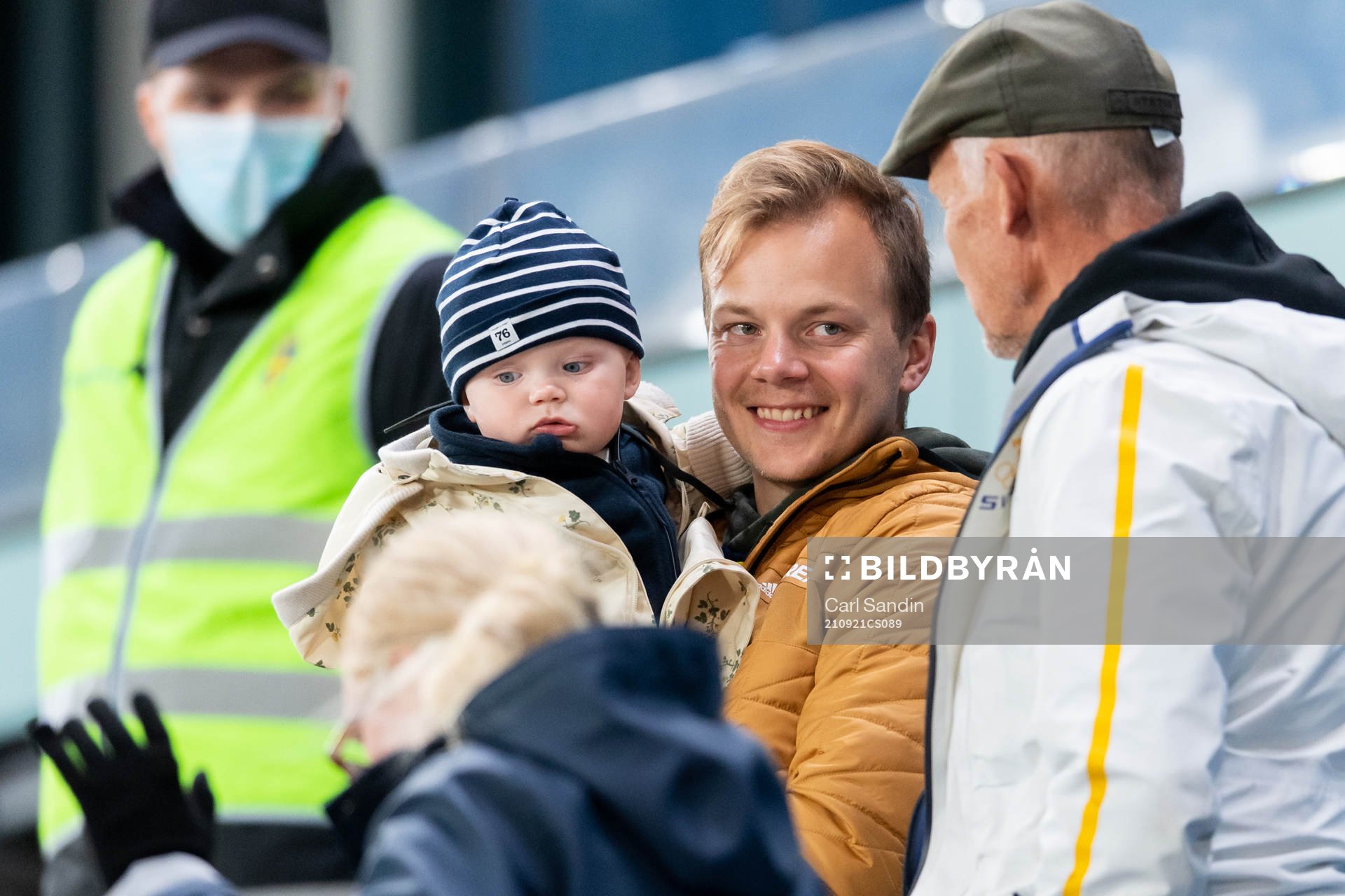 The son (Frans) and husband (Filip) of Swedish player Elin