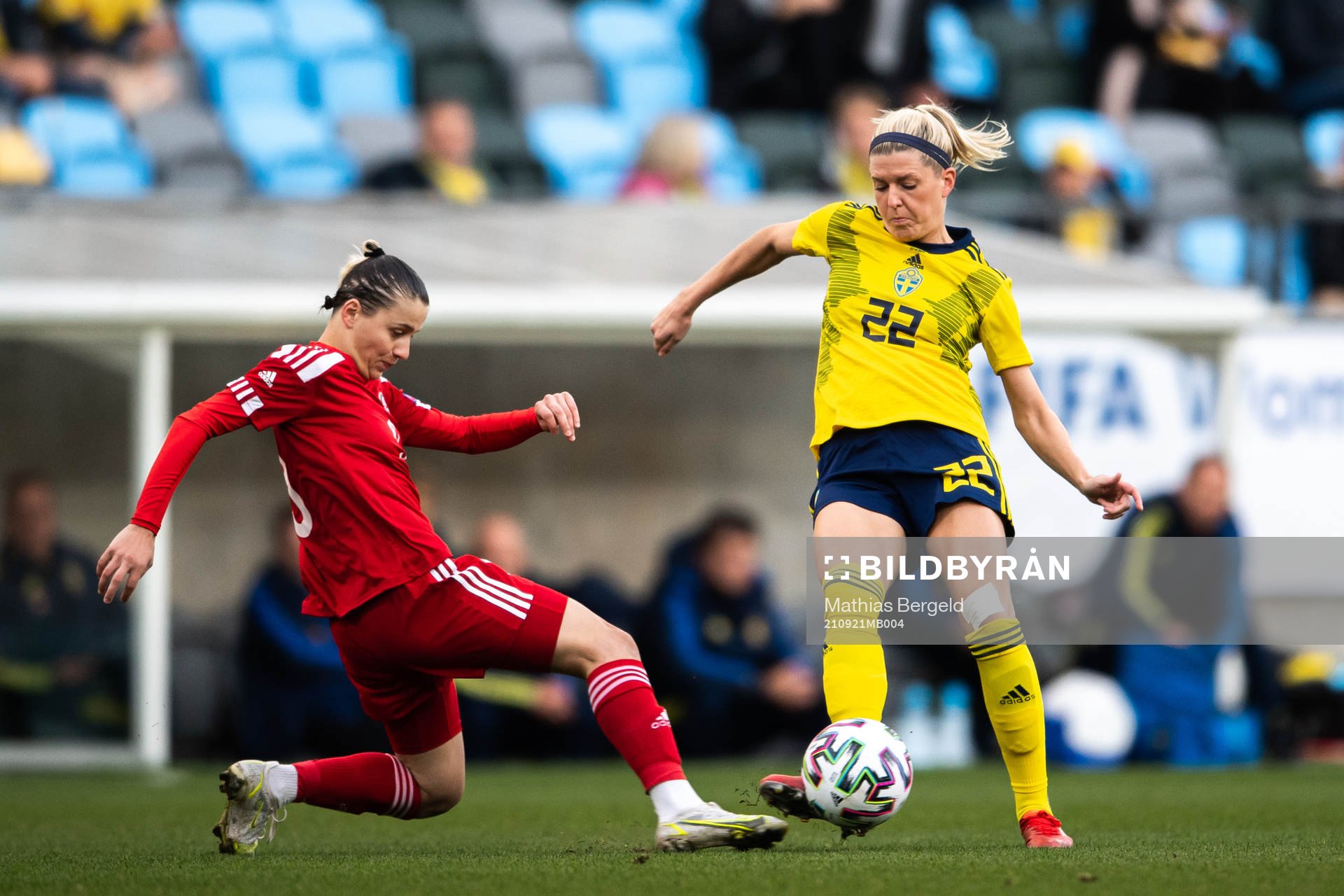 Irina Khaburdzania og Georgia and Olivia Schough of Sweden