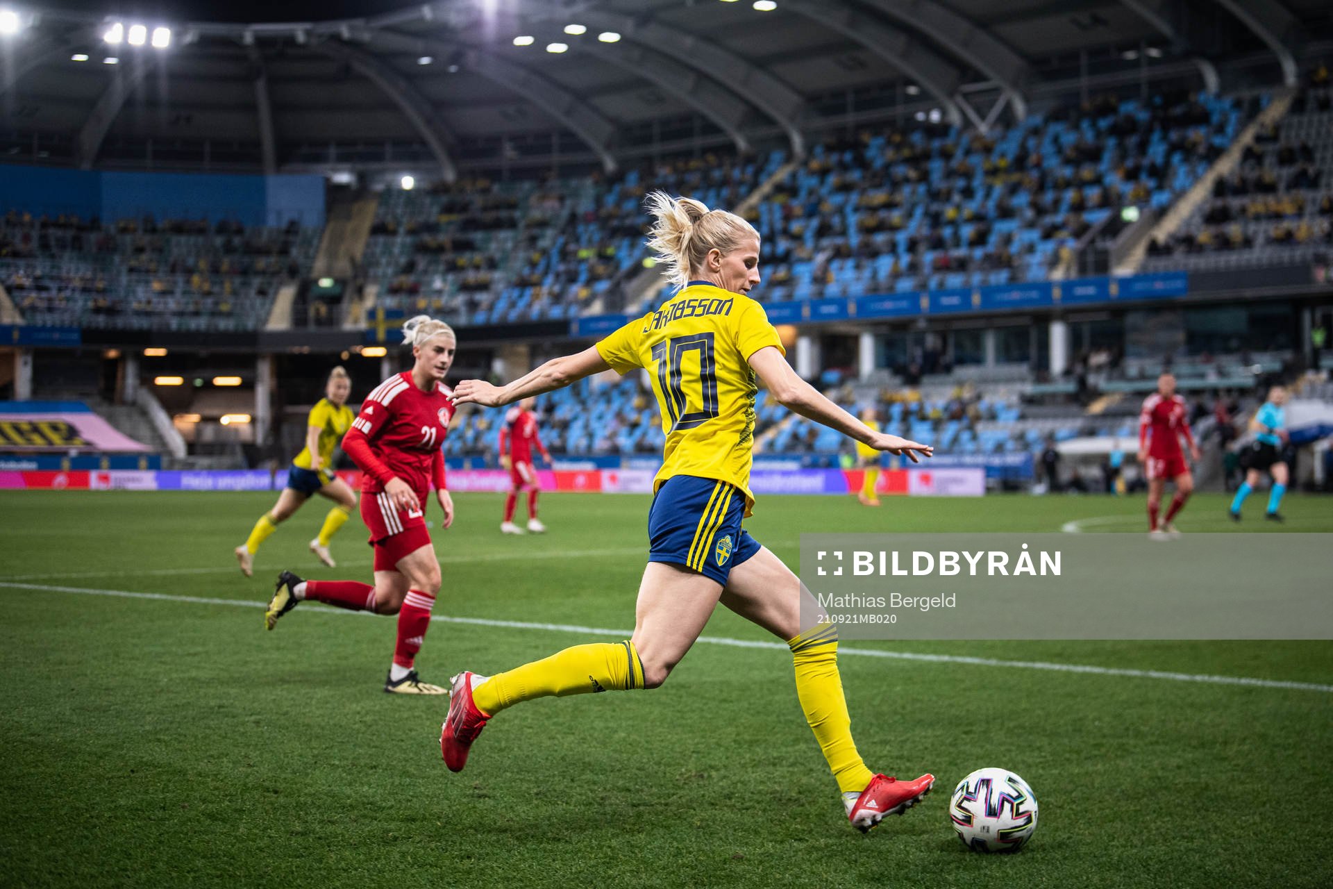 Sofia Jakobsson of Sweden