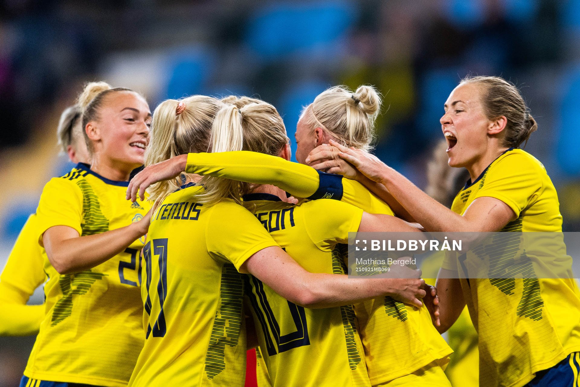 Hanna Bennison, Stina Blackstenius, Sofia Jakobsson and