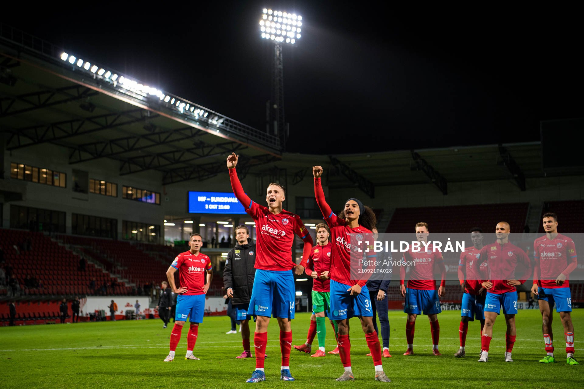 Helsingborgs Casper Widell och Adam Kaied jublar