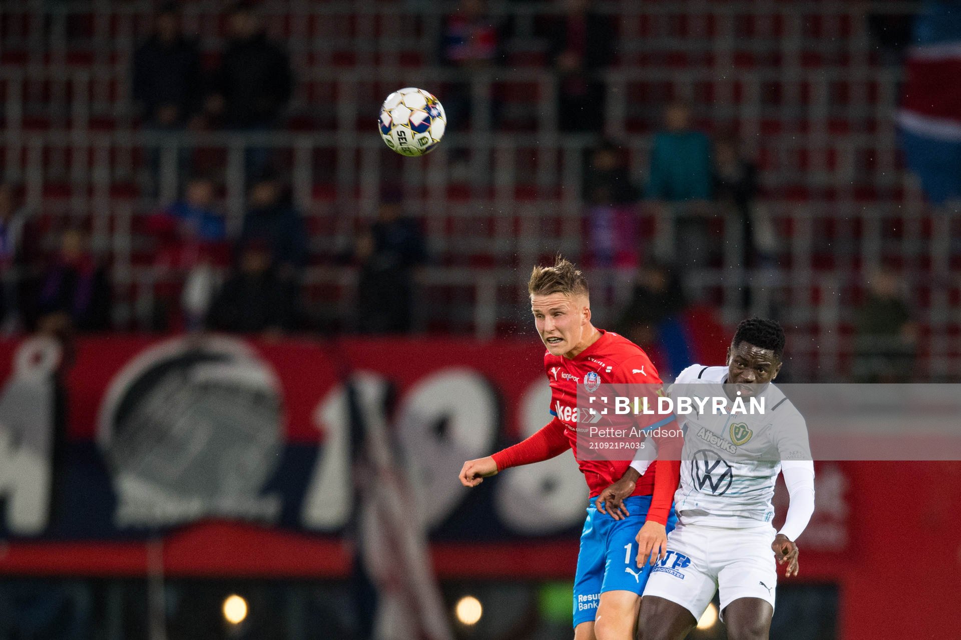 Helsingborgs Casper Widell och Jönköpings Eric Johana