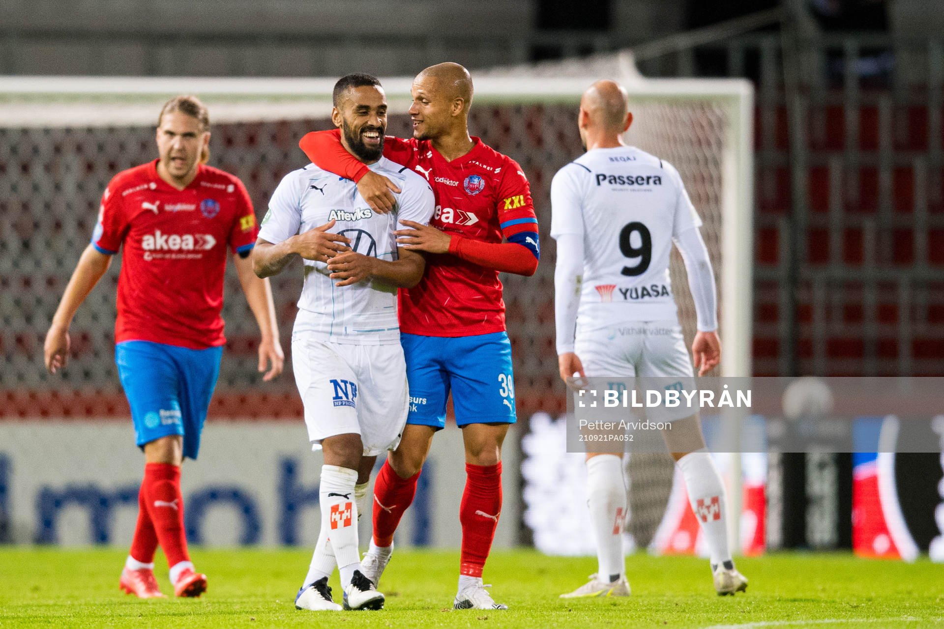 Jönköpings Junes Barny och Helsingborgs Anthony van