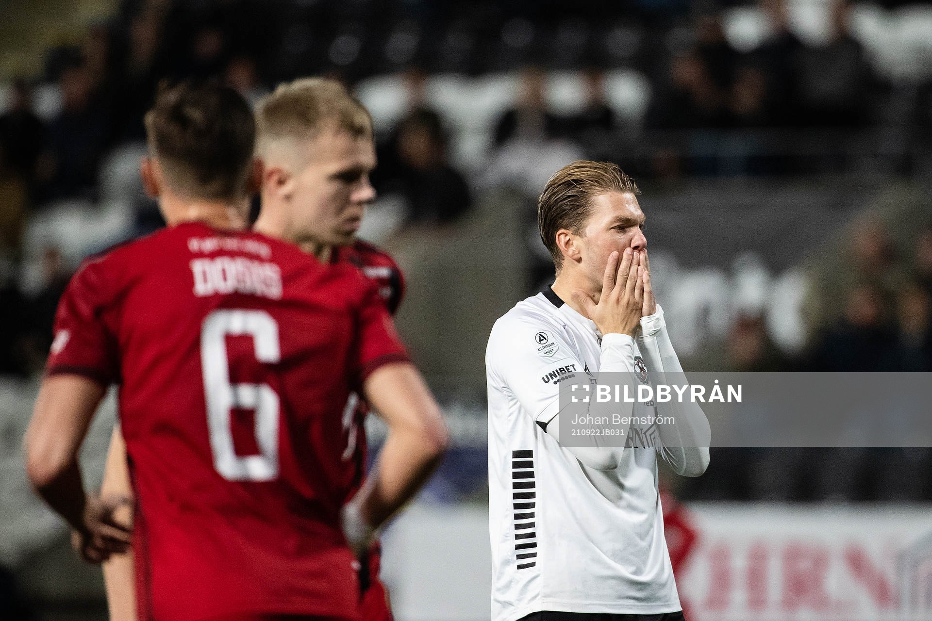 Örebros Martin Broberg deppar