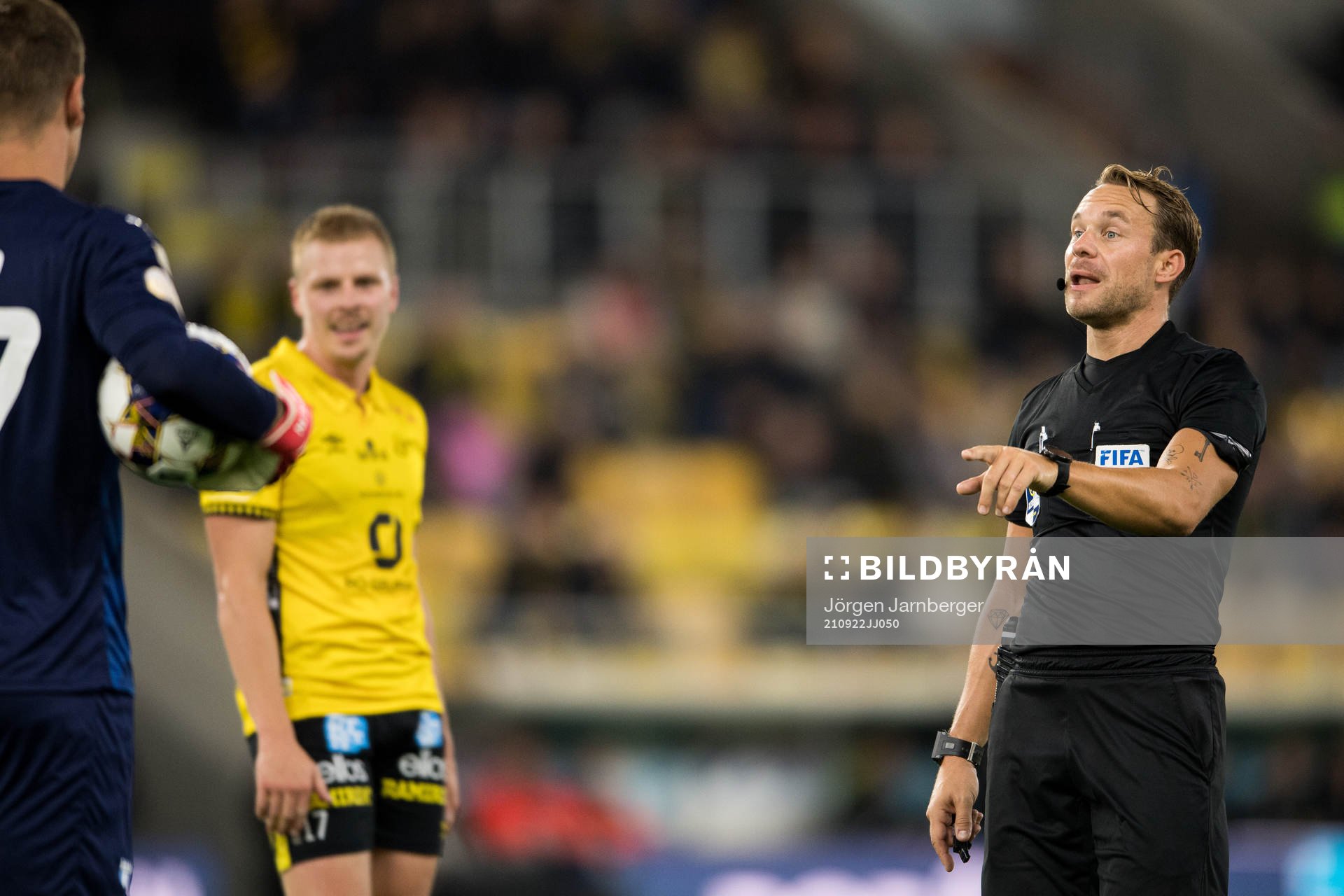 Domare Kristoffer Karlsson