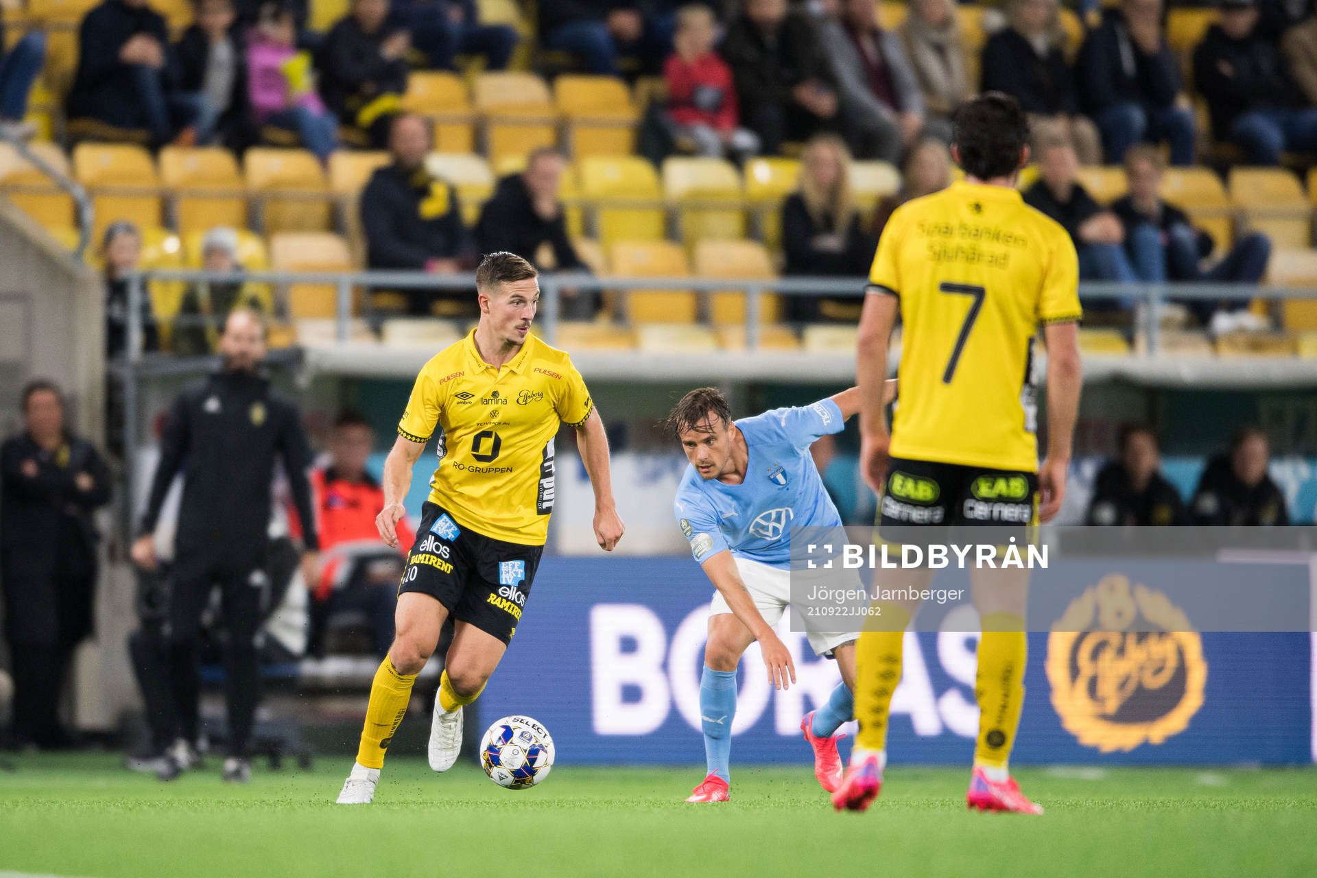 Elfsborgs Simon Olsson och Malmö FFs Eric Larsson