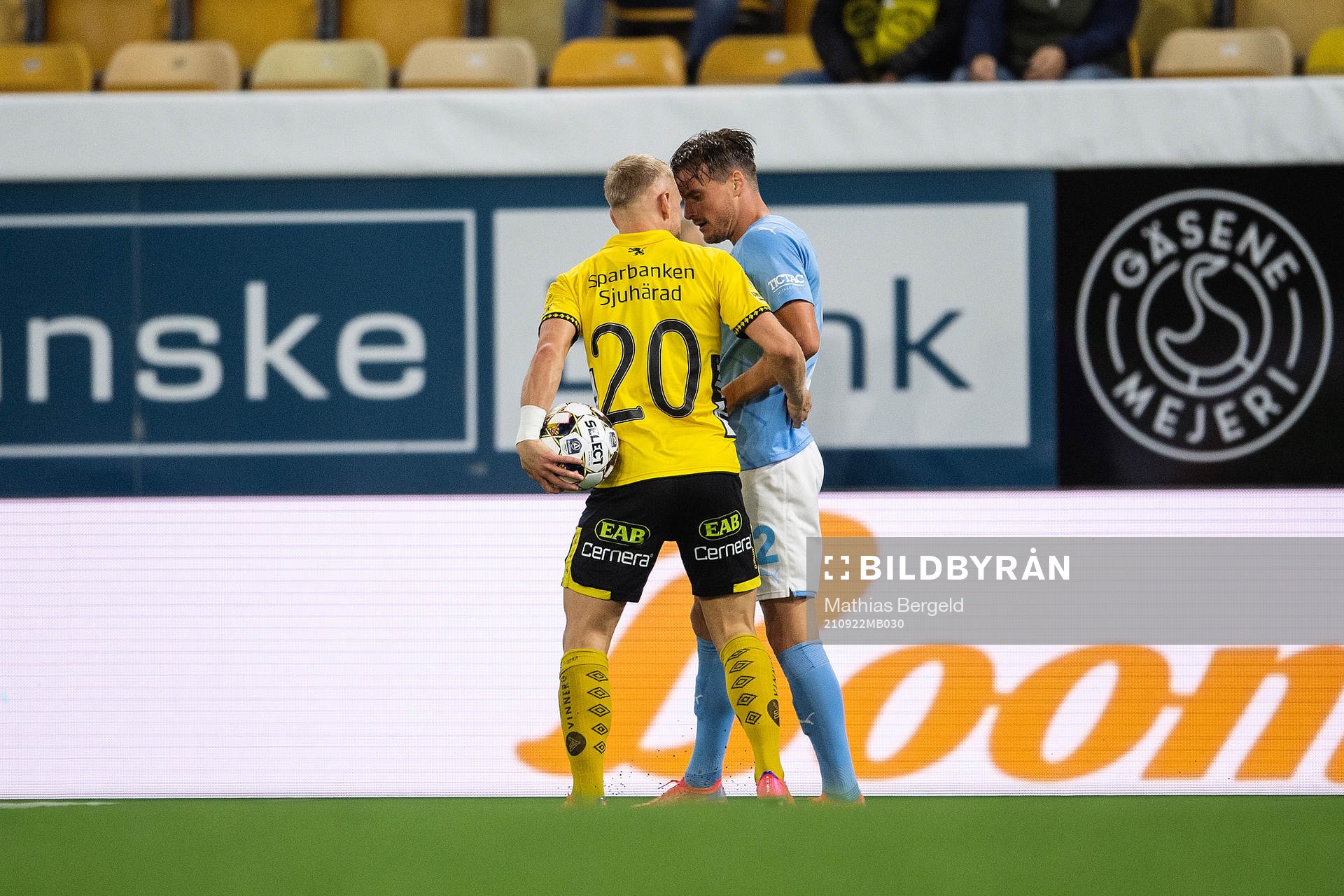 Elfsborgs Simon Strand och Malmö FFs Eric Larsson