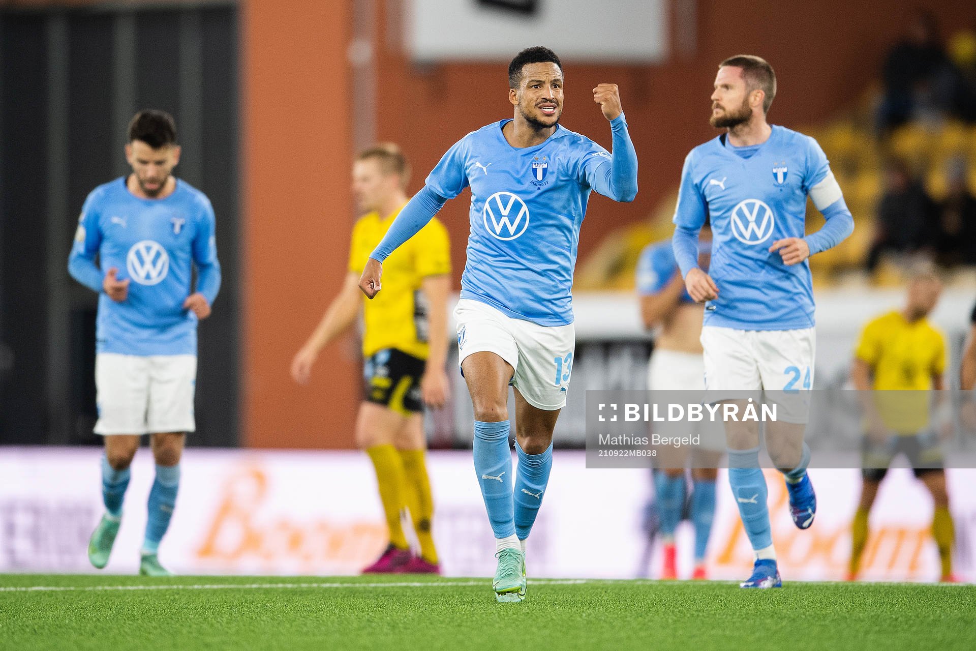 Malmö FFs Martin Olsson jublar