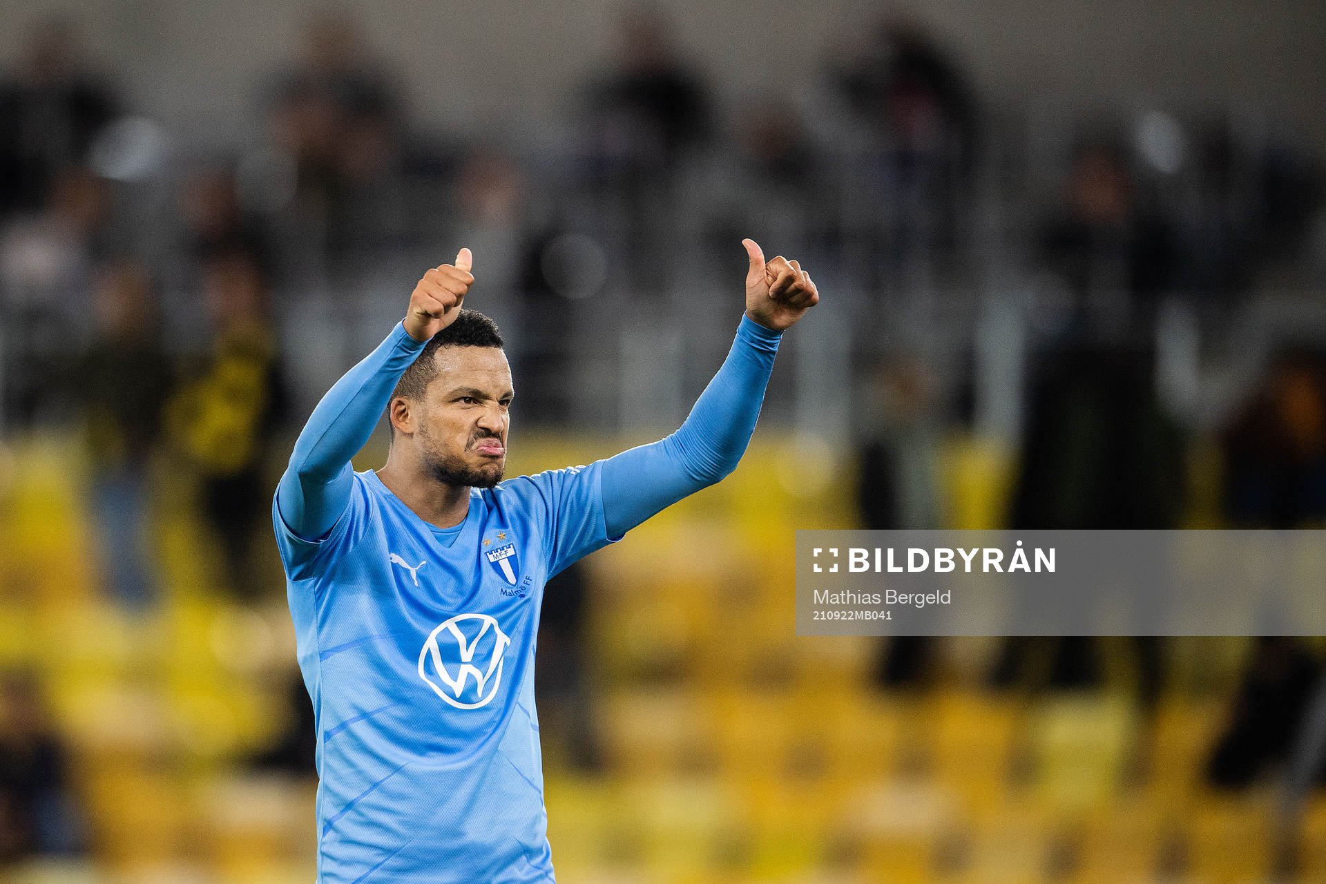 Malmö FFs Martin Olsson jublar