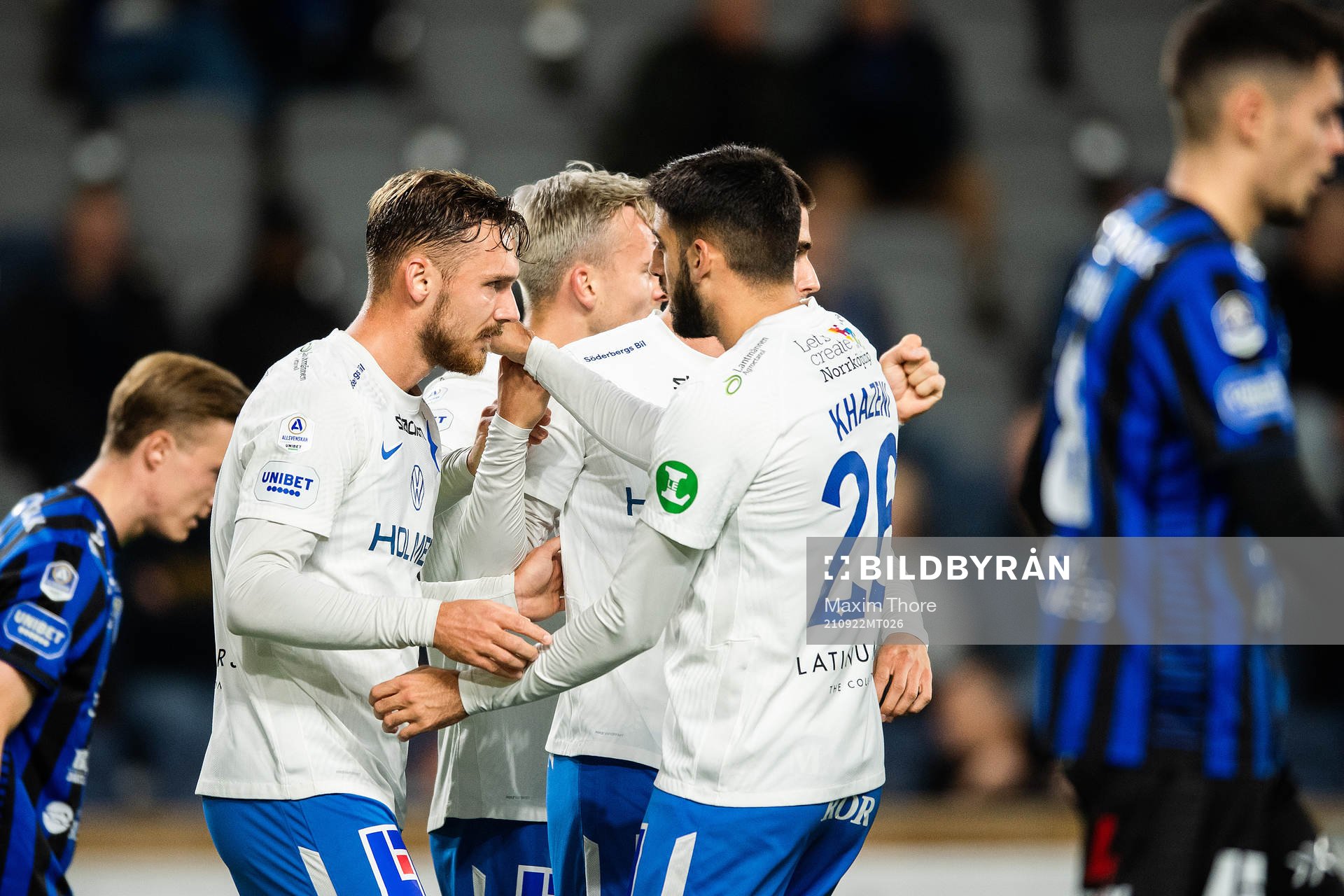 IFK Norrköpings Linus Wahlqvist jublar