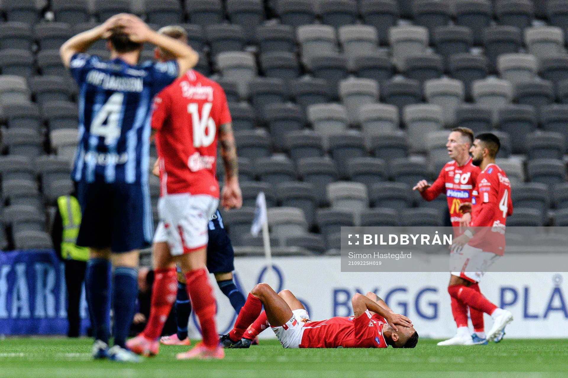 Degerfors Nikola Djurdjic har ont