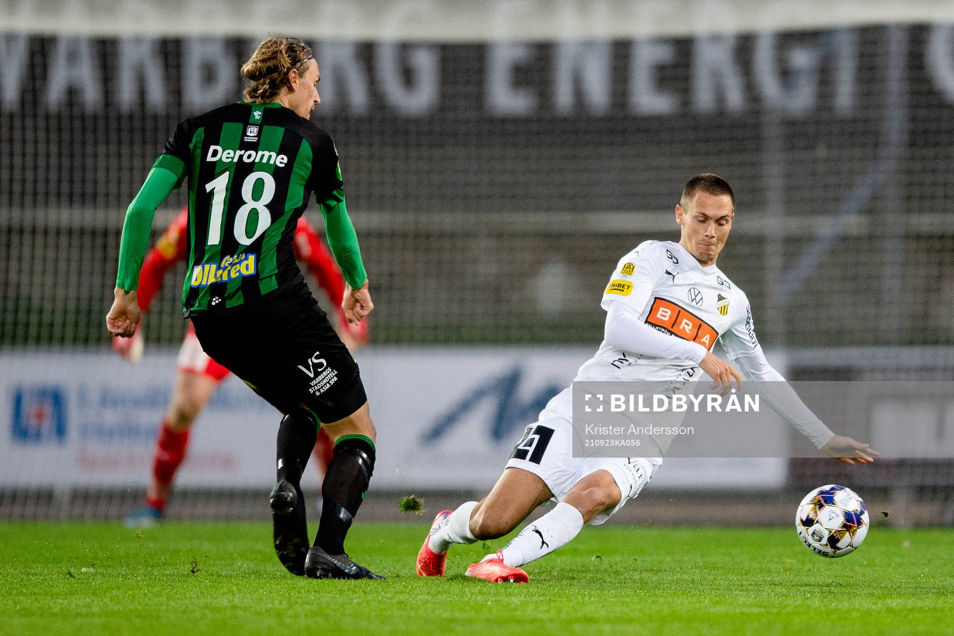 Varbergs Joakim Lindner och Häckens Tobias Carlsson