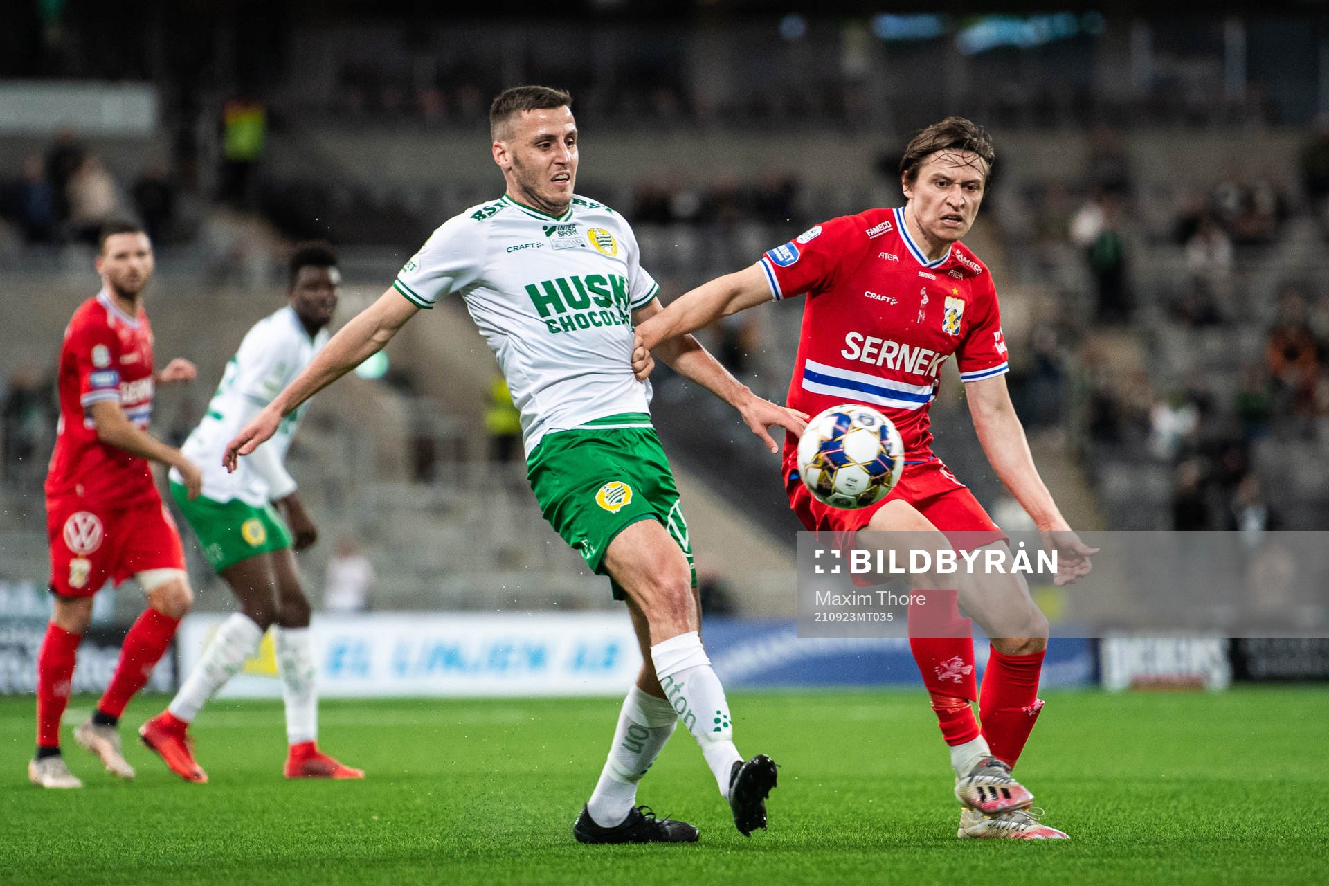Hammarbys Jeppe Andersen och IFK Göteborgs Simon Thern