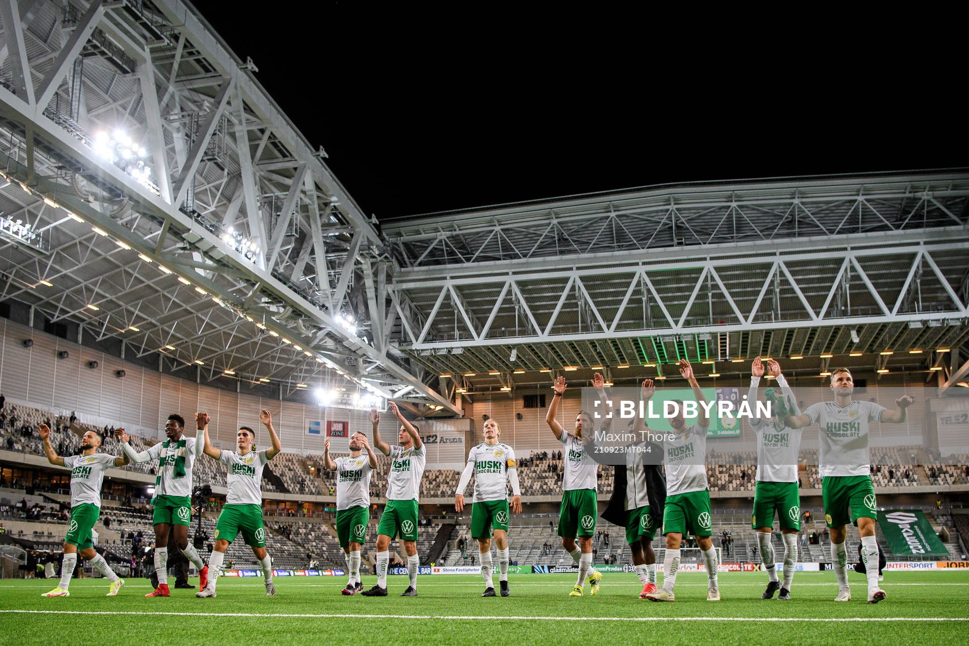 Hammarbys spelare jublar