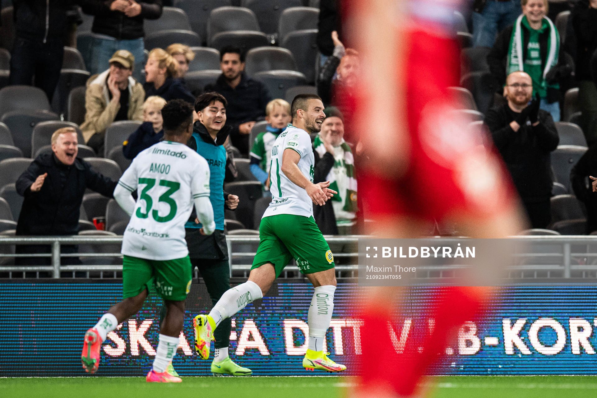 Hammarbys Vladimir Rodic jublar
