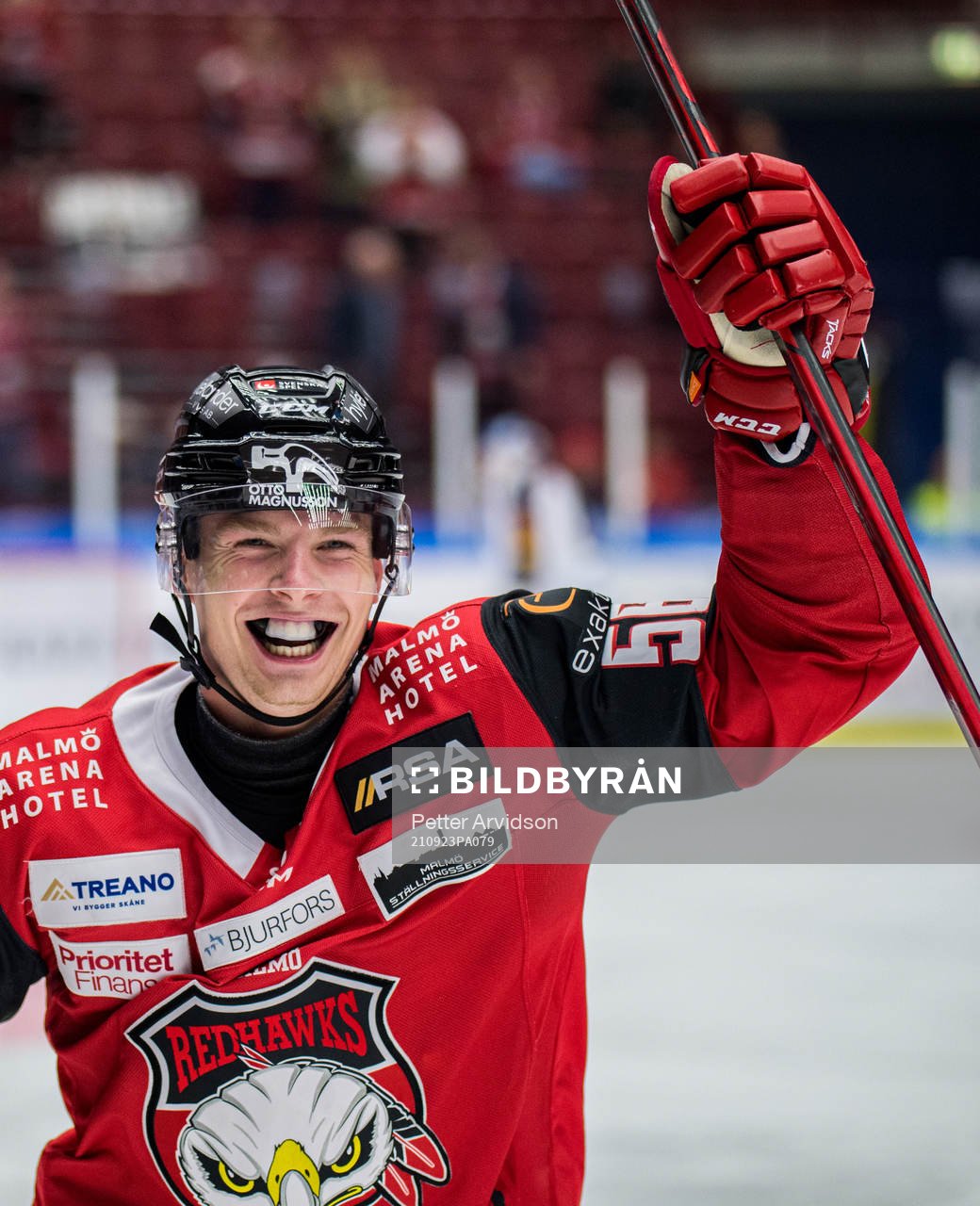 Malmö Redhawks Anton Olsson jublar