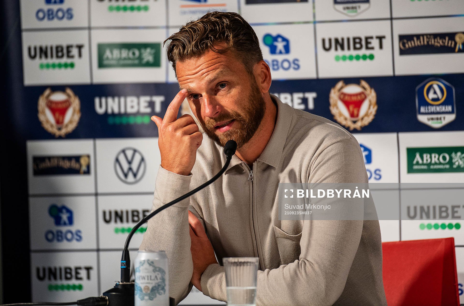 s tränare Bartosz Grzelak