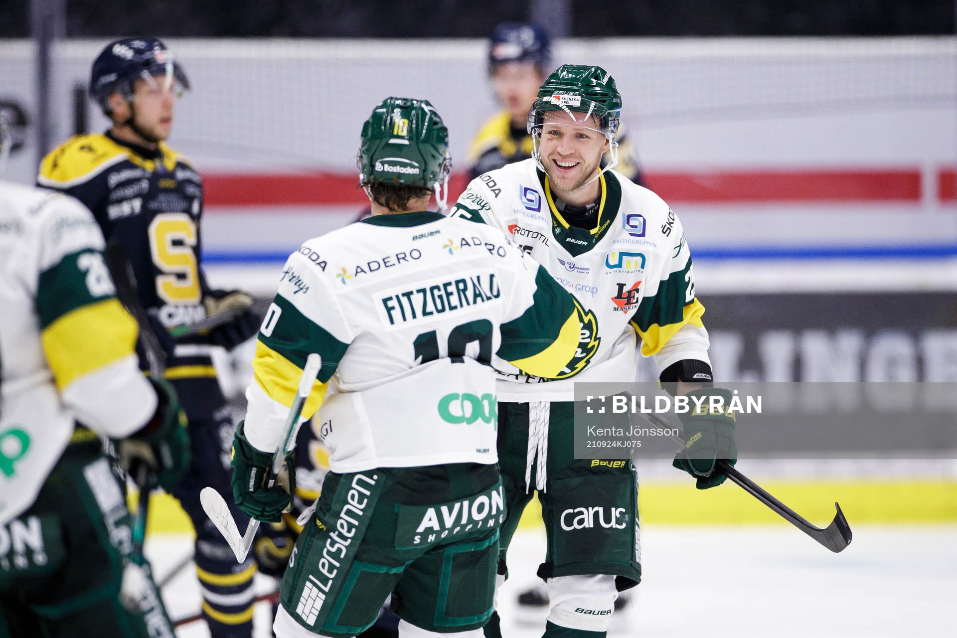 Björklövens Christoffer Bengtsson jublar