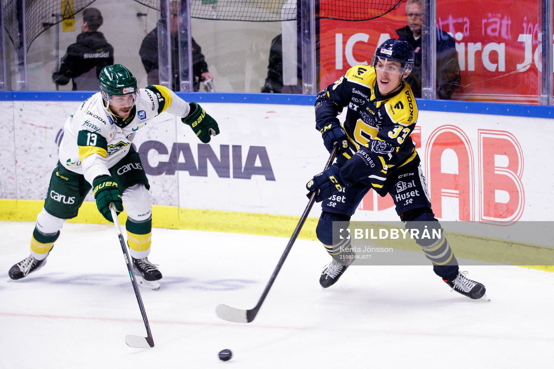 Björklövens Fredric Andersson och Södertäljes Felix
