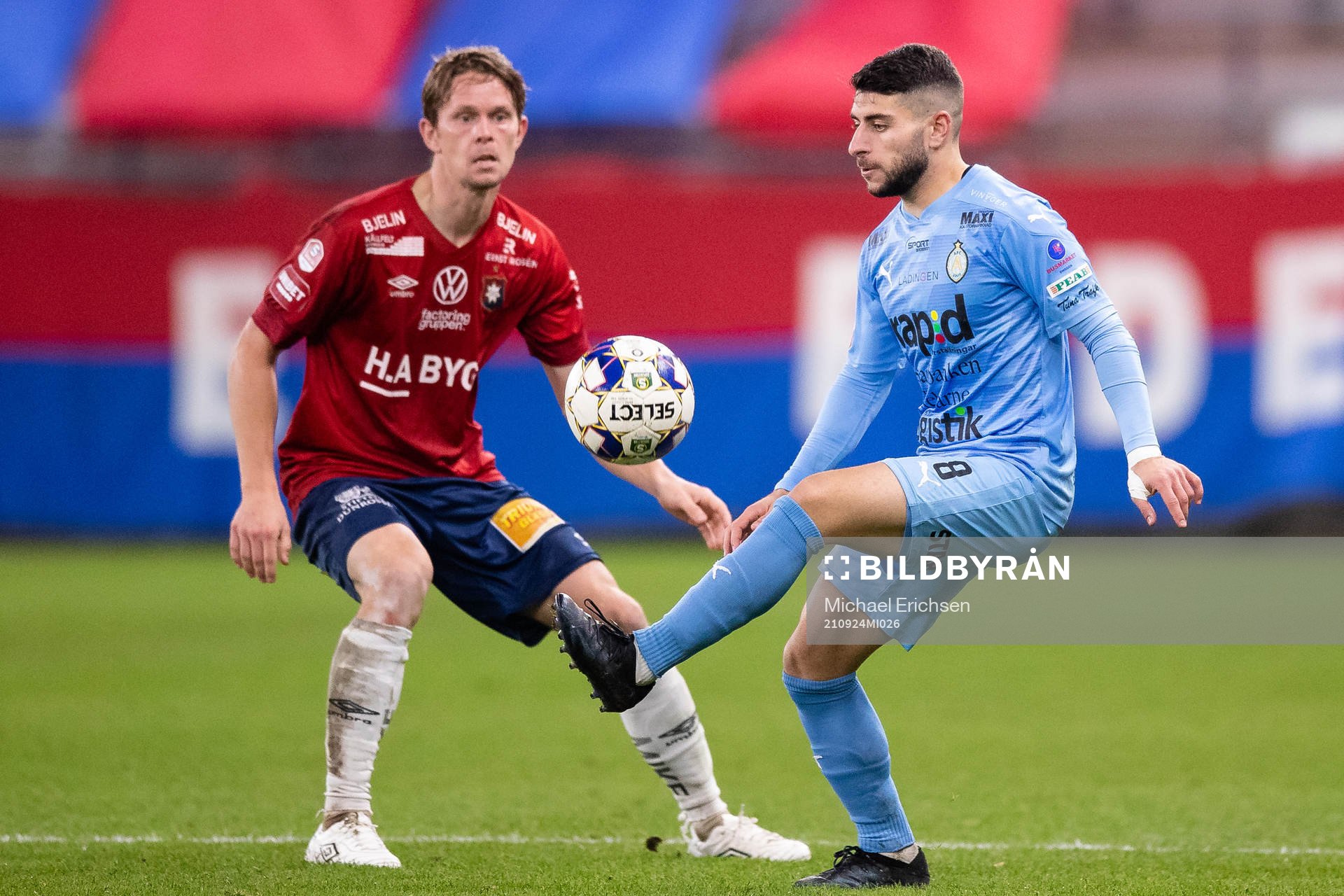 Örgrytes Anton Lans och AFC Eskilstunas André Alsanati