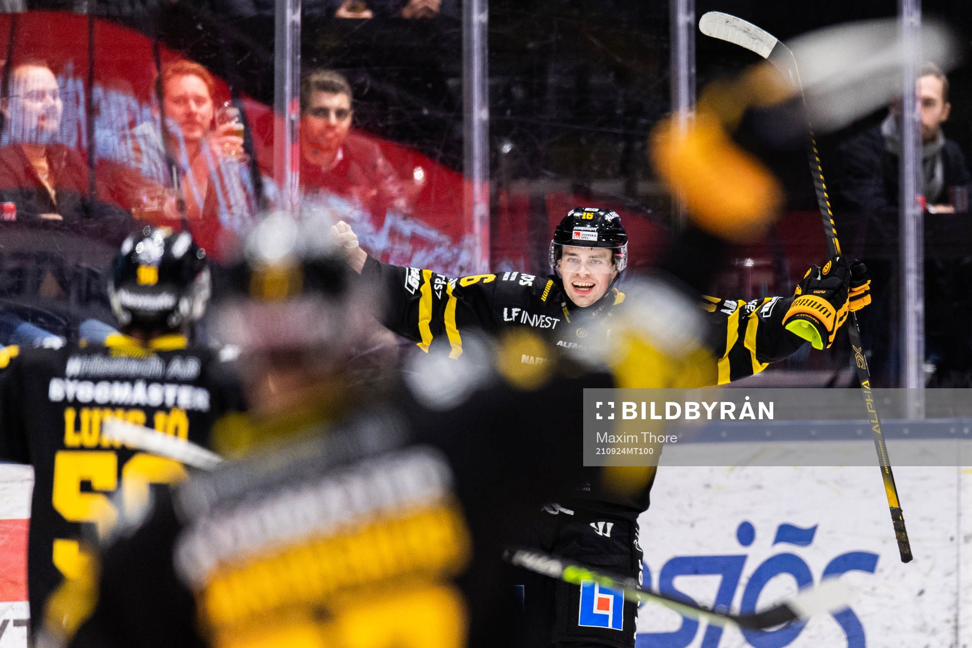 Västerås Filip Karlsson jublar