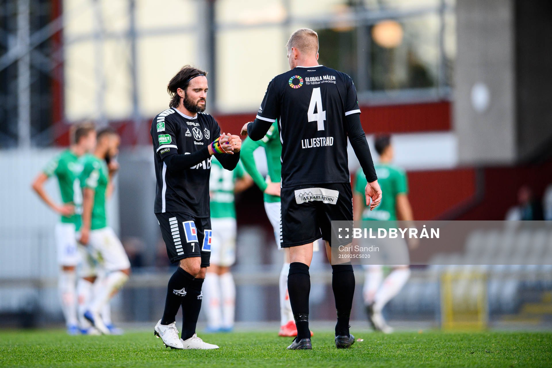 Brages Robbin Sellin lämnar planen