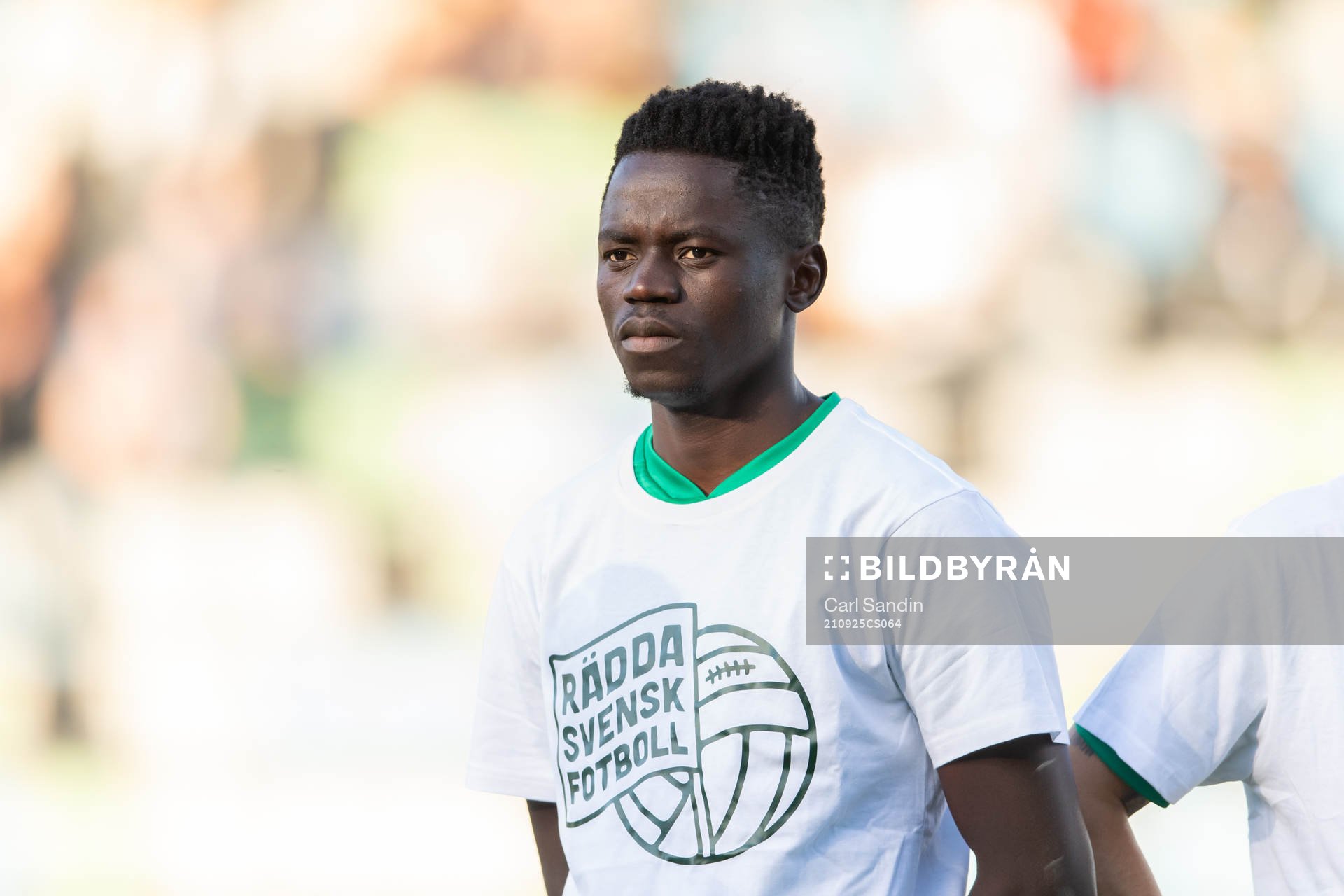 Jönköpings Eric Johana Omondi vid lineup innan