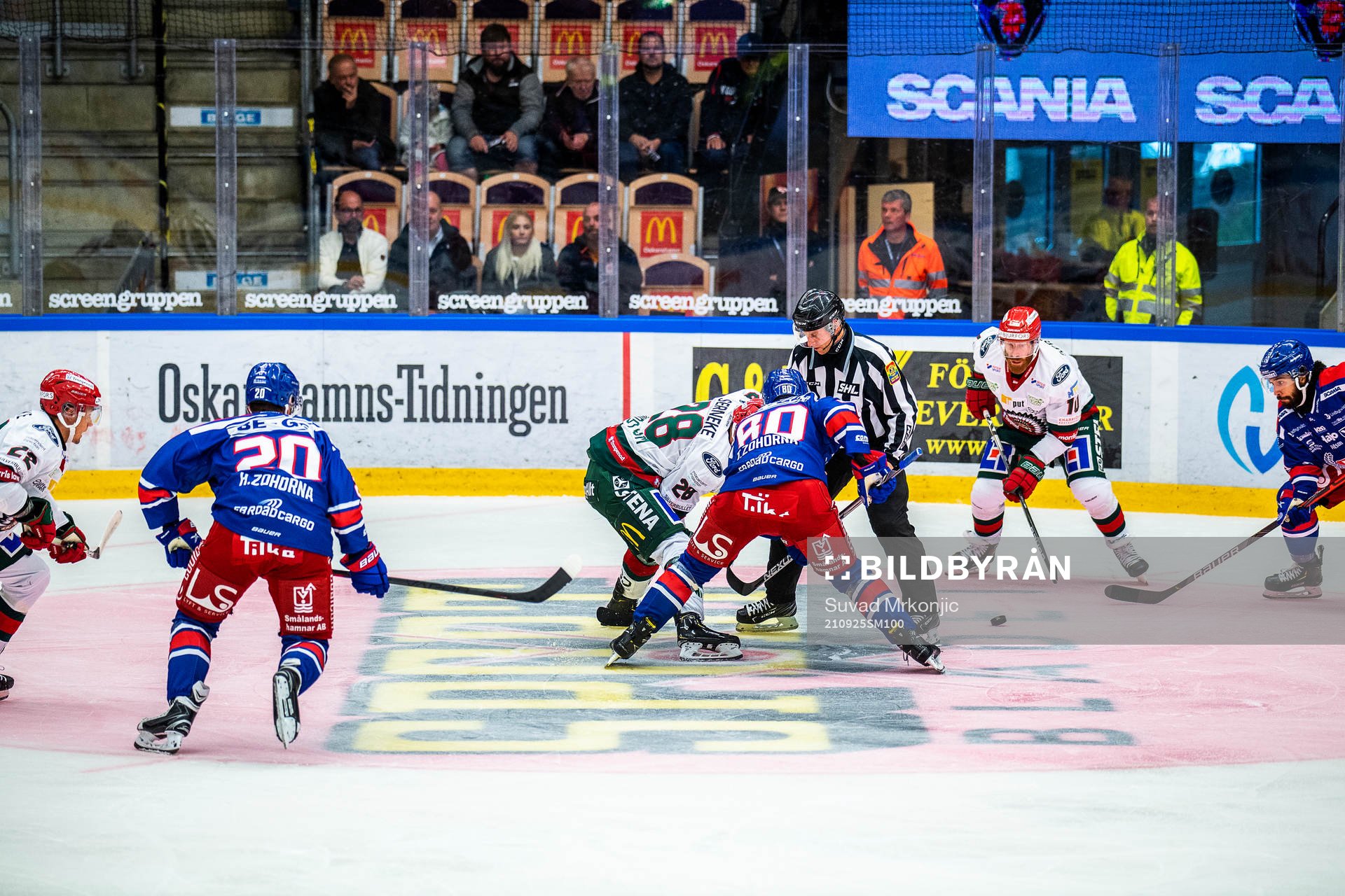 Sportbladets logotyp i en tekningscirkel